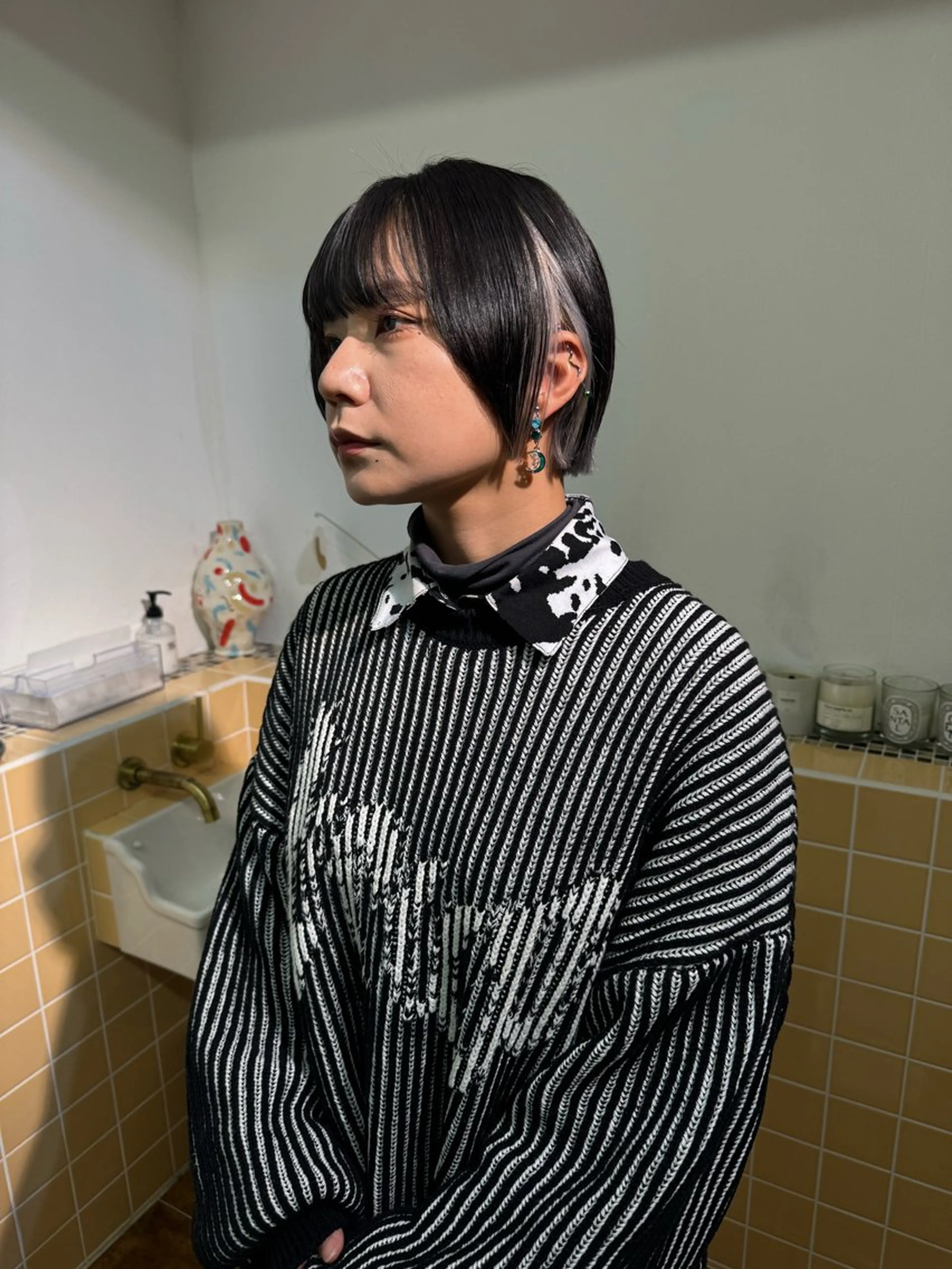 ショート カラー ブリーチ Seeknext // Rukaのヘアスタイル