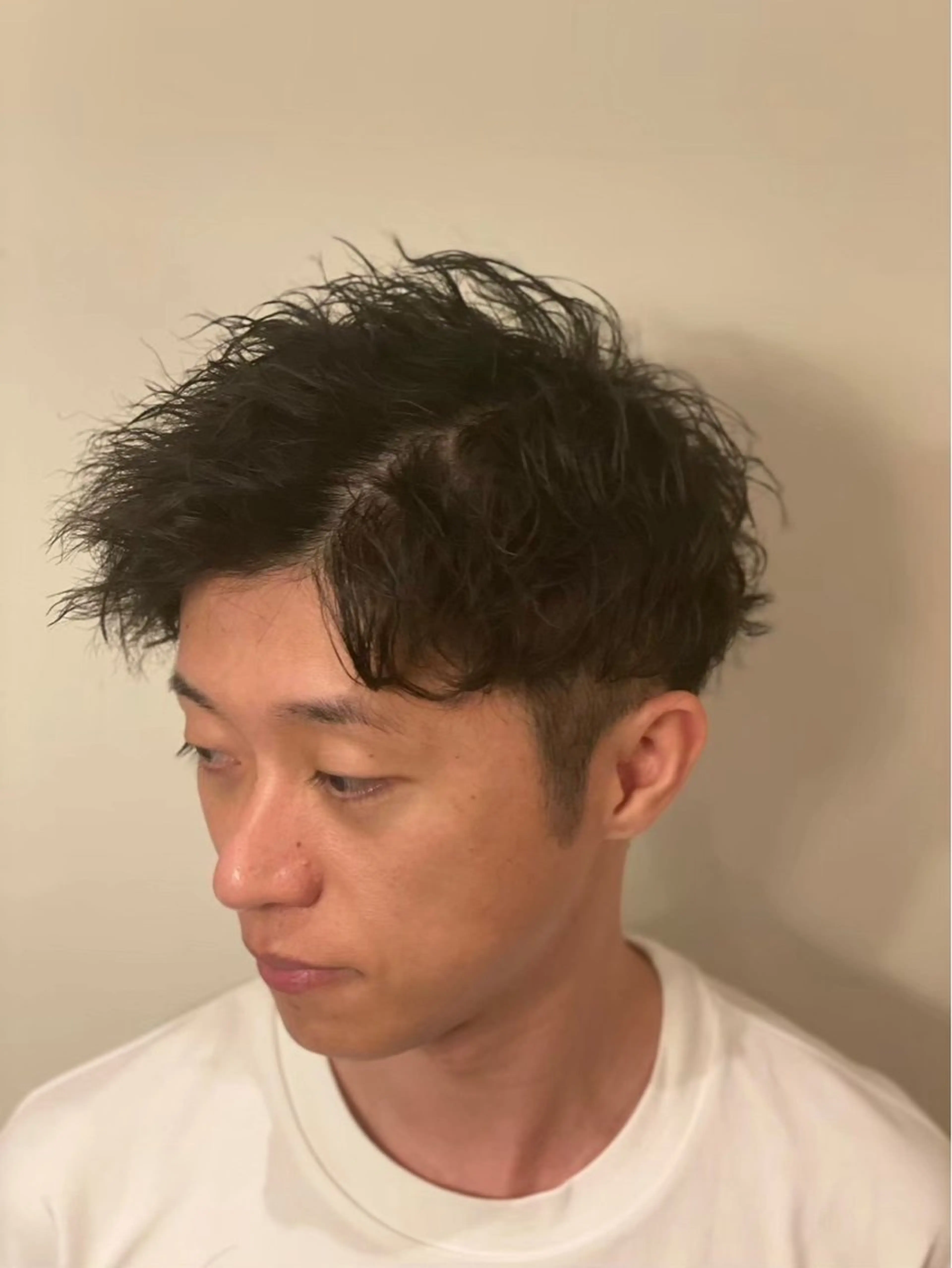 ミディアム パーマ メンズ 水野 華のヘアスタイル