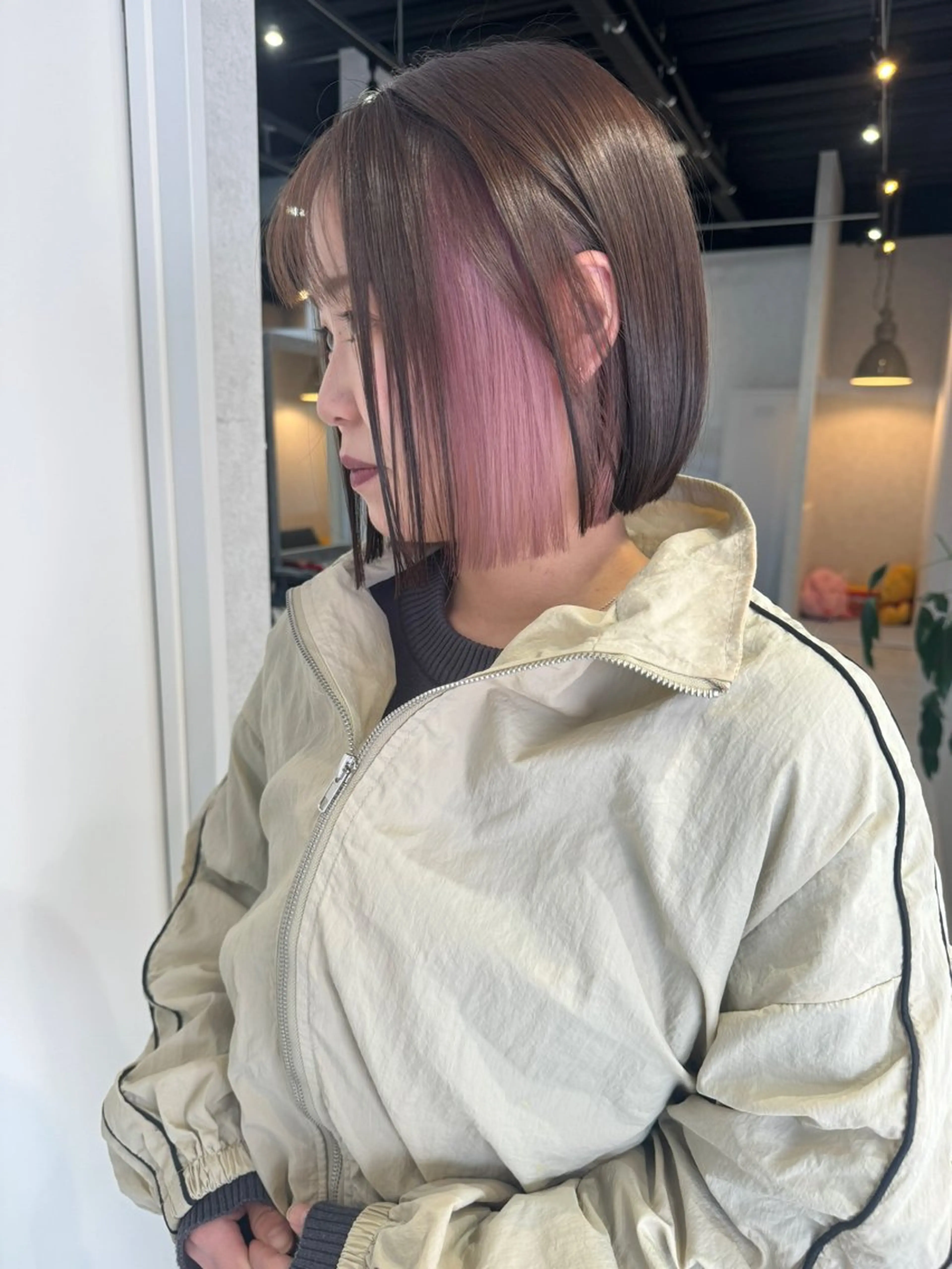 ショート カラー ヘアアレンジ ショートボブ バレイヤージュ ブリーチ デザインカラー ダブルカラー アンドウ ユウ/ レイヤーカット/韓国のヘアスタイル