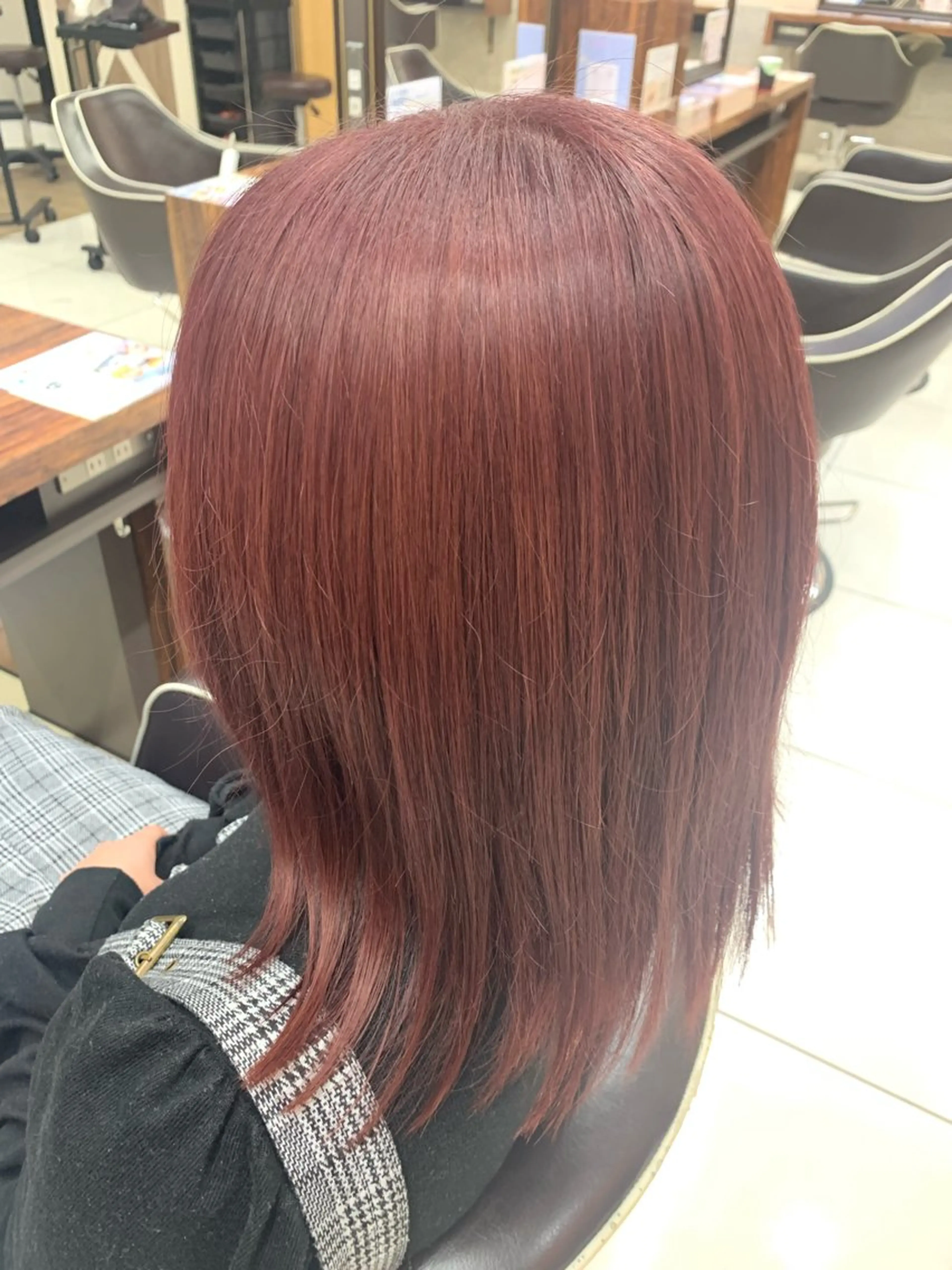 ミディアム カラー EARTH kazu🐰のヘアスタイル