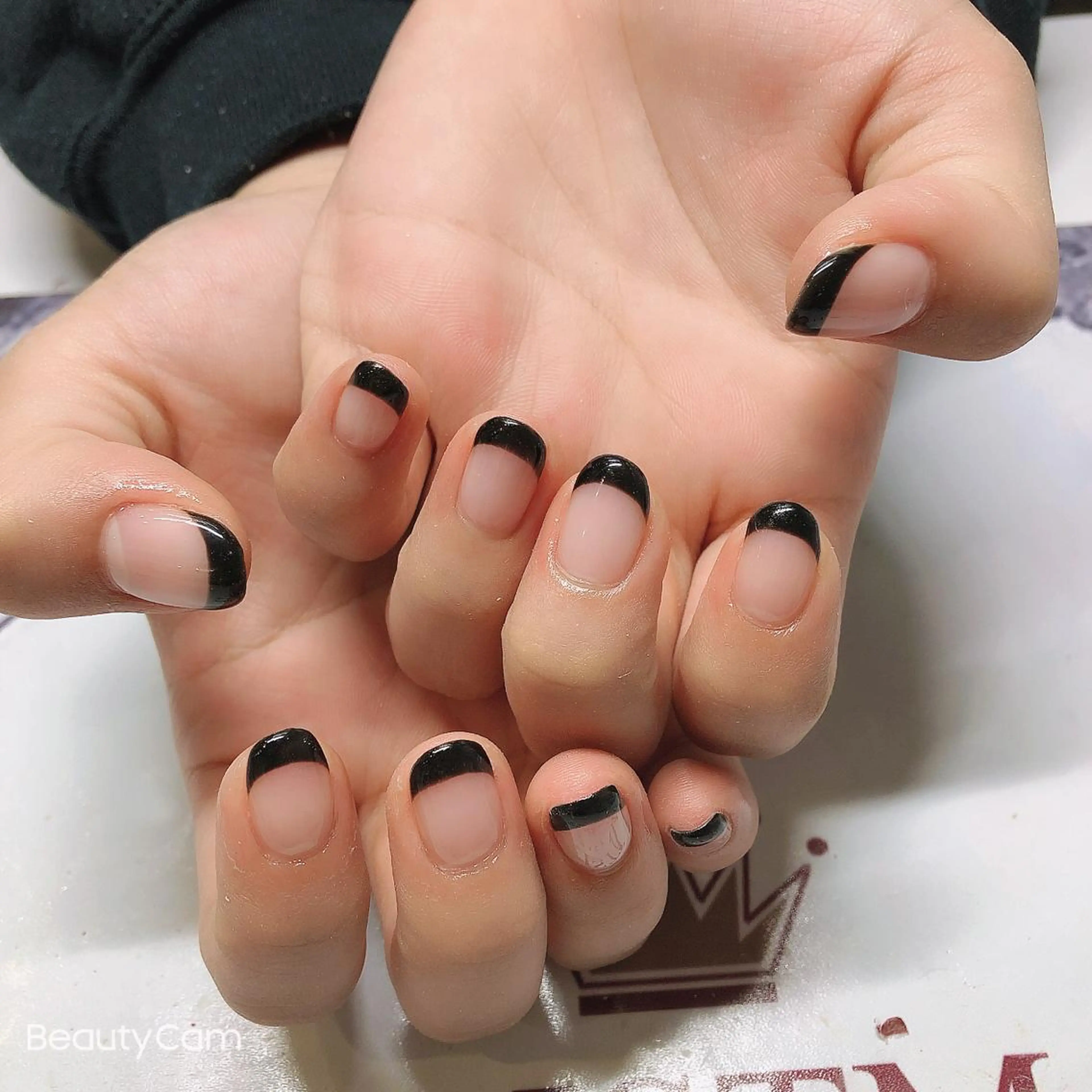 ネイル ハンドネイル ガレンドウ 白澤 愛子のネイルデザイン