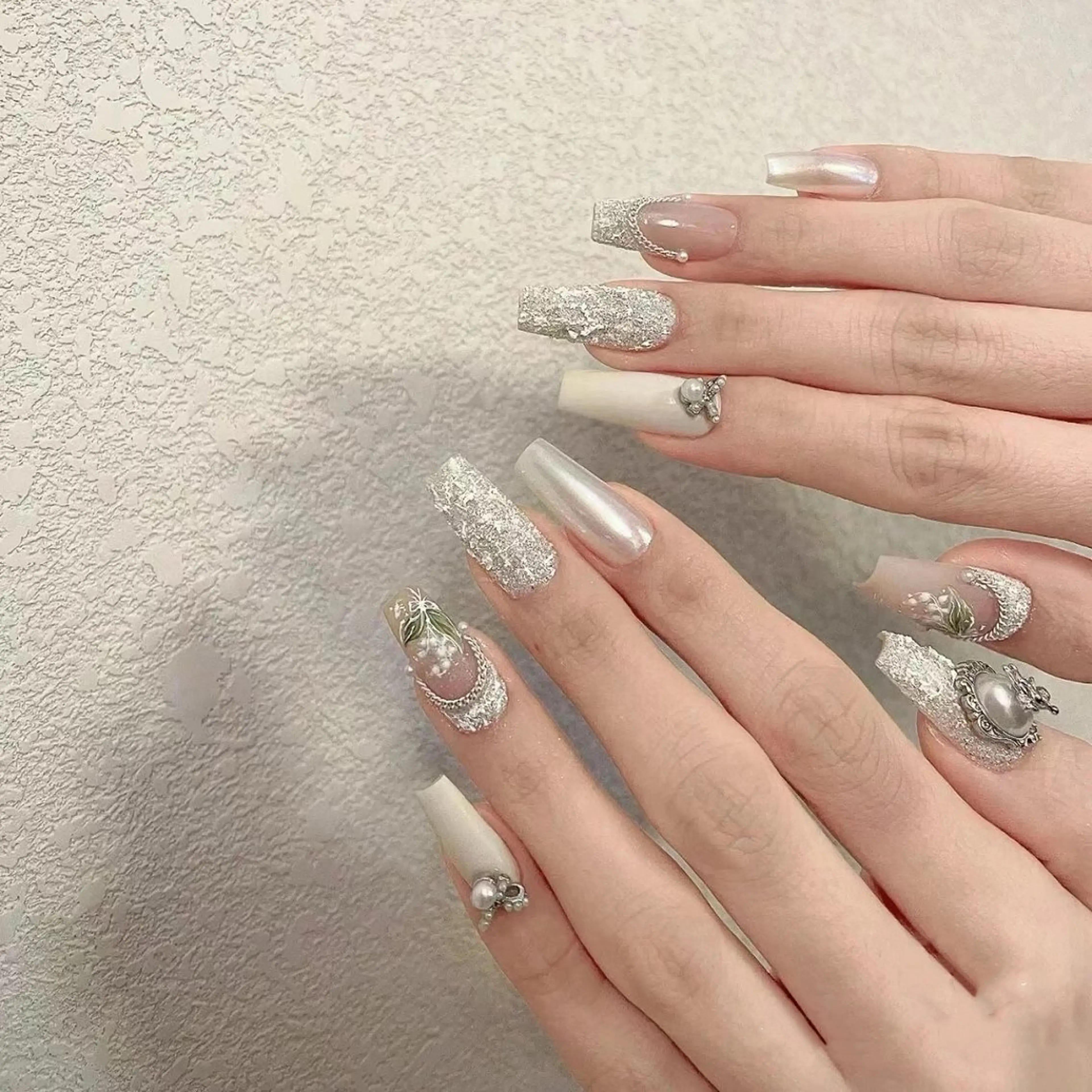 ネイル ハンドネイル ハンドケア The Nail & Eye Lashの眉毛・アイブロウイメージ