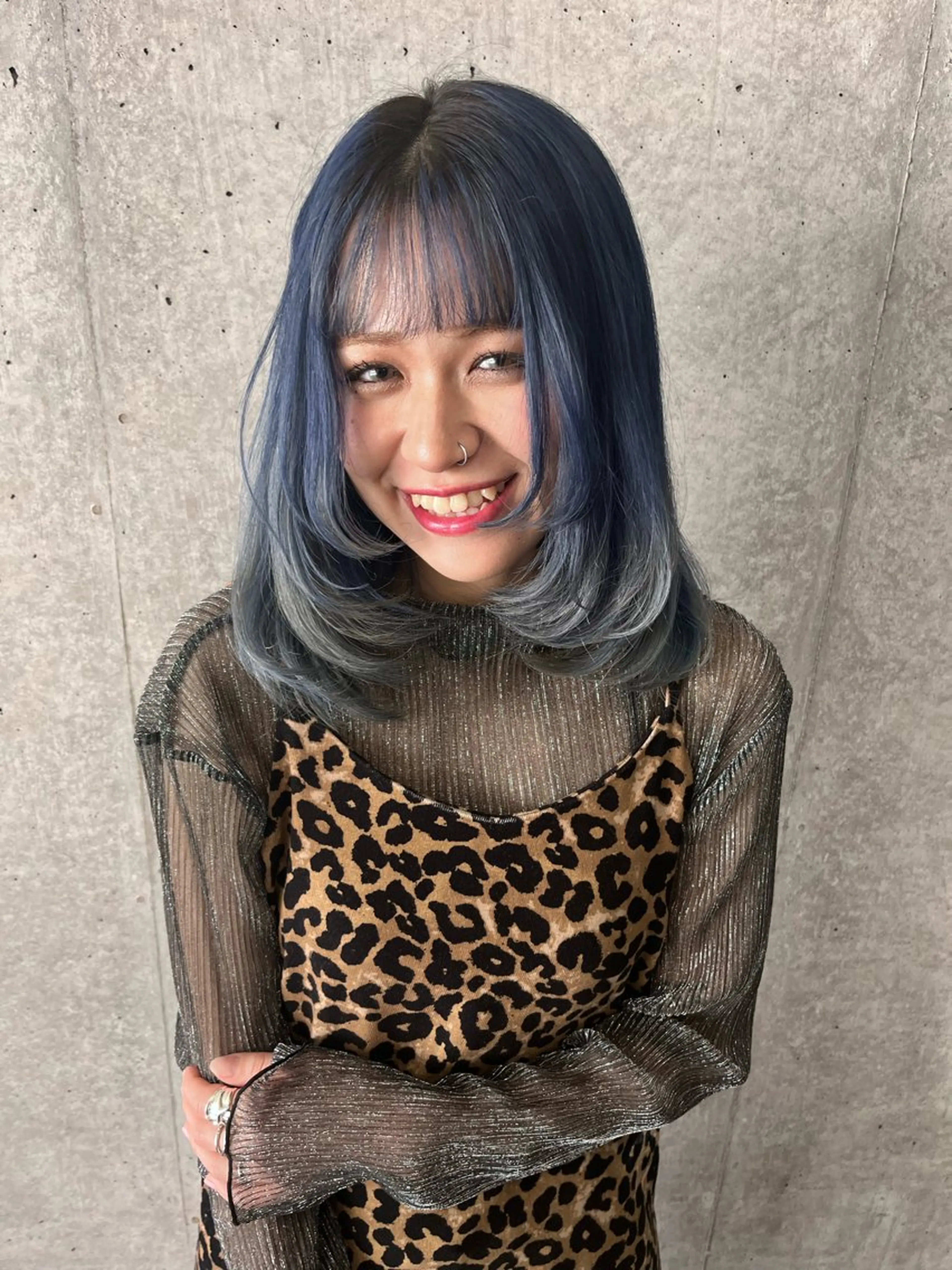 ミディアム ∴Sanae. ∴ トータルビューティーのマツエク・マツパデザイン