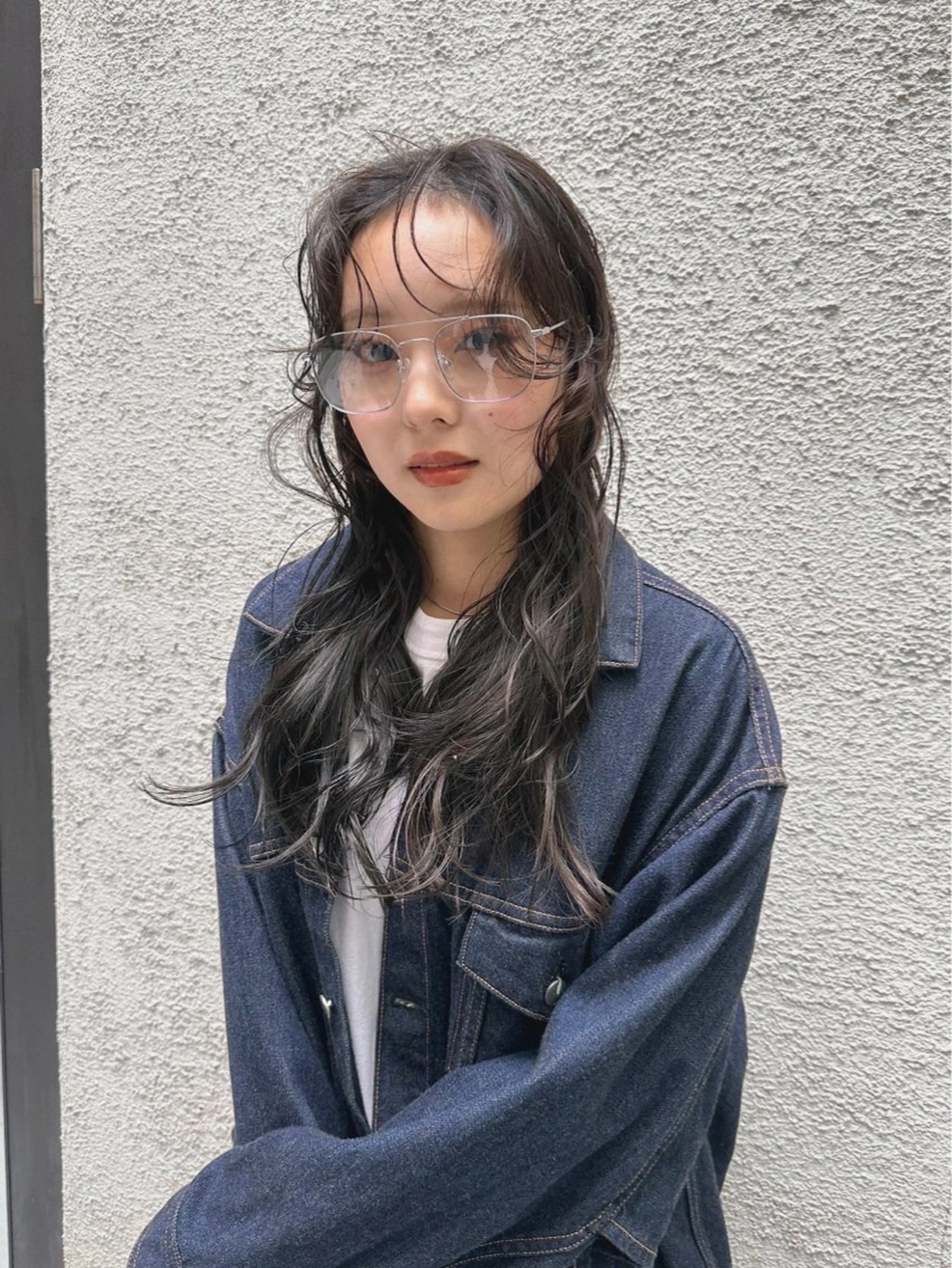 ロング ロング カット パーマ シンバヒナノ/パーマ レイヤー/髪質改善のヘアスタイル