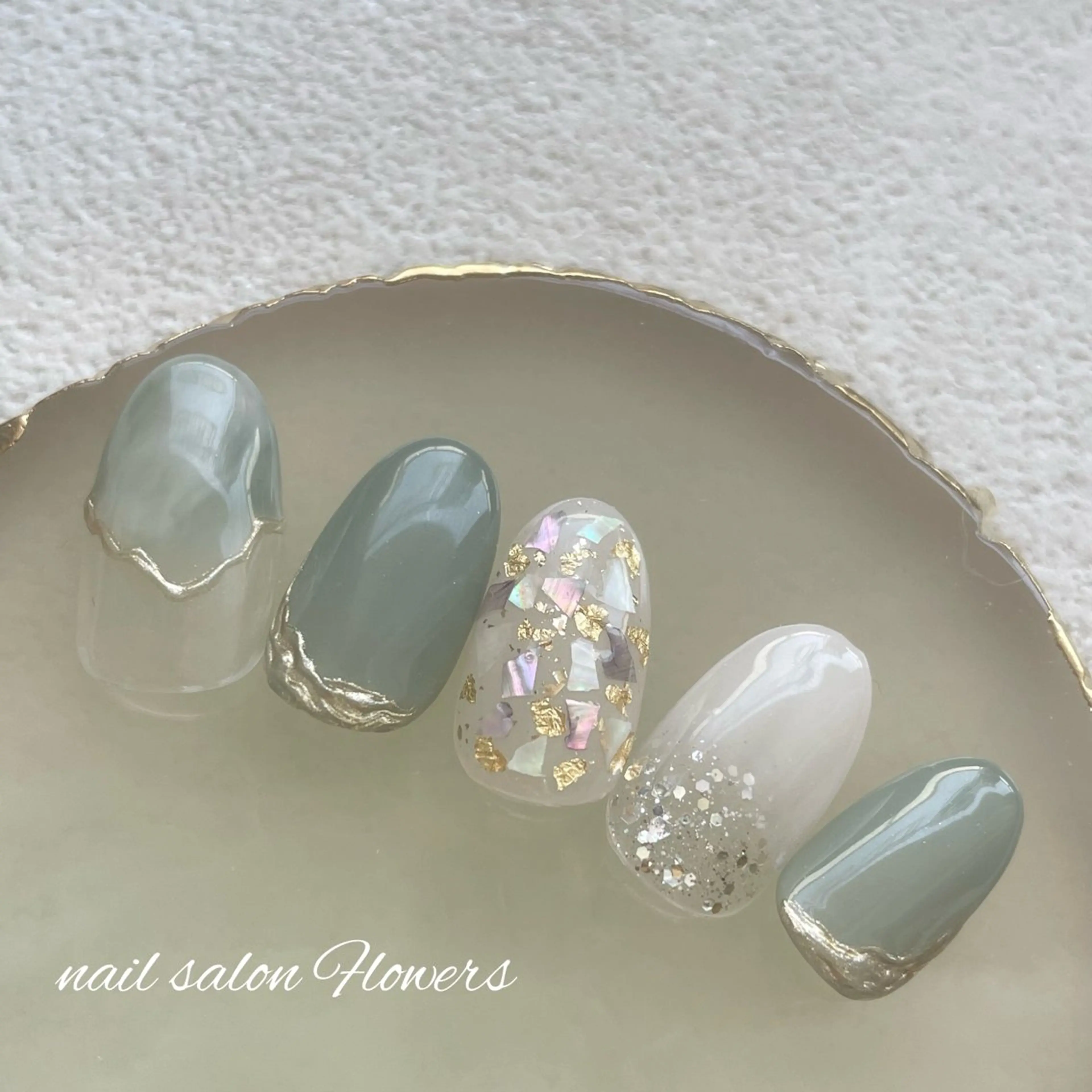 ネイル ハンドネイル Flowers Tomomiのネイルデザイン