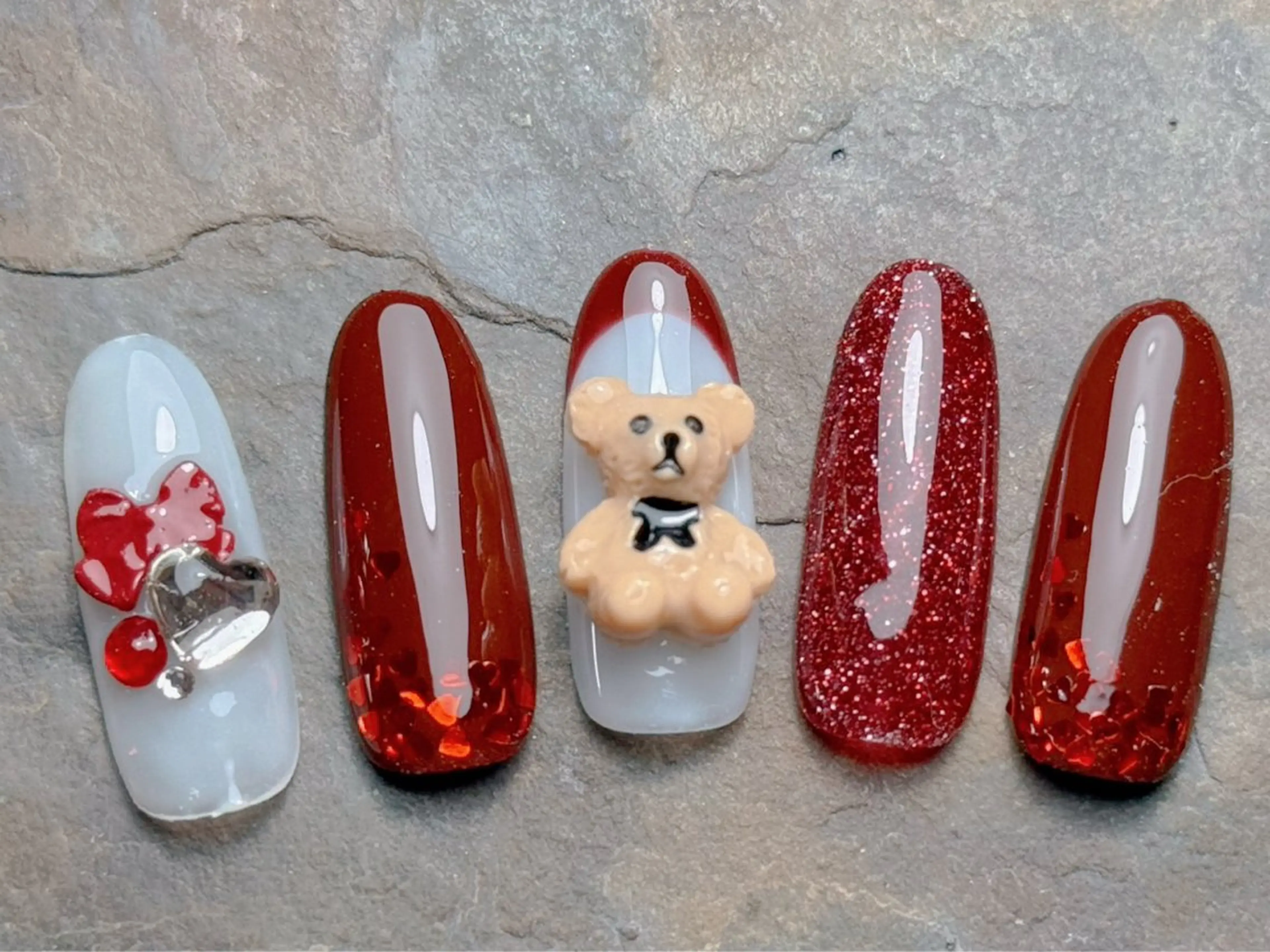 ネイル ハンドネイル マジックミラー所属・マジック ミラーのネイルデザイン