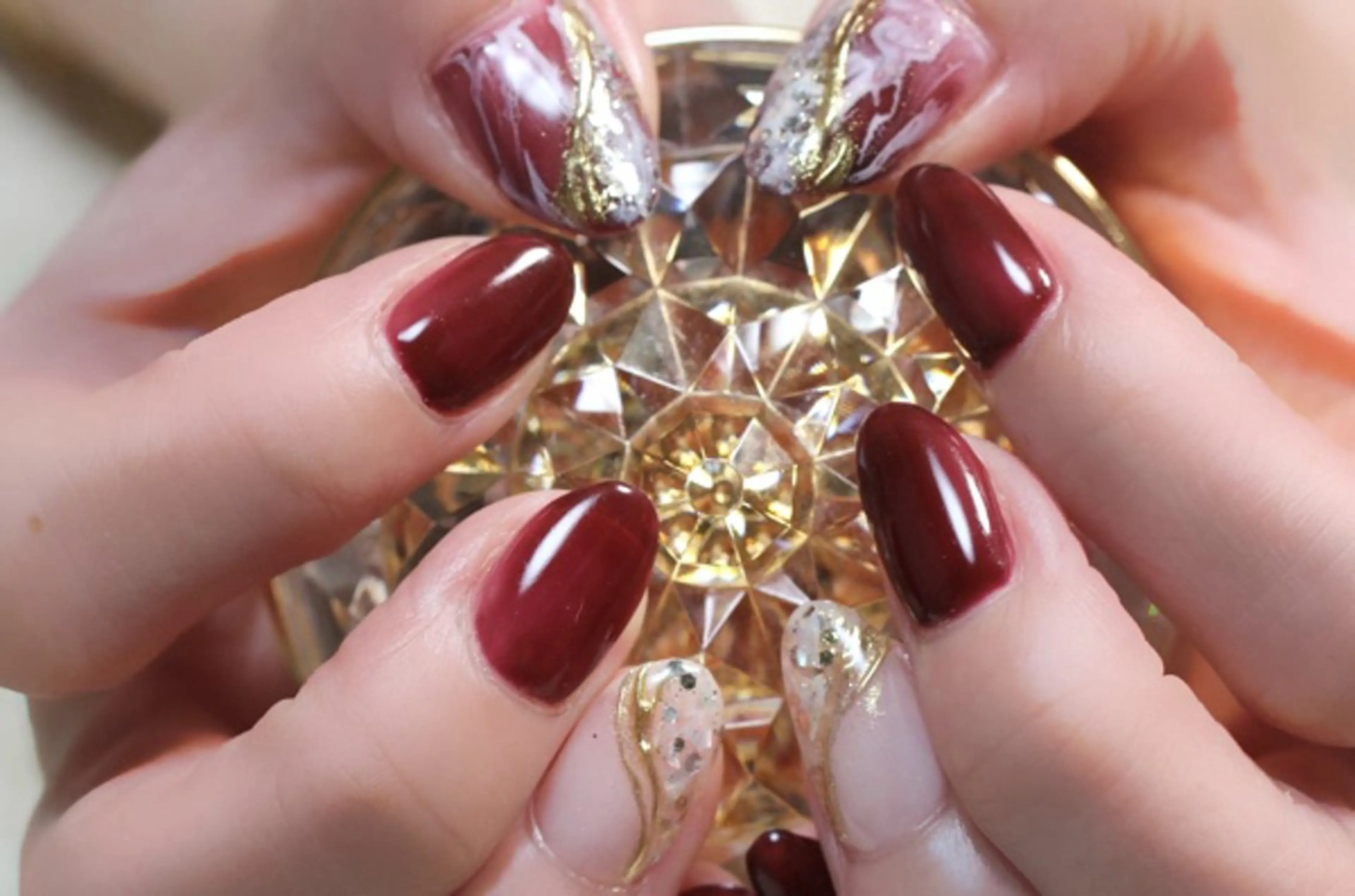 ネイル アートネイル ジェルネイル ラメ(グリッター) 大理石ネイル(マーブル) ニュアンスネイル ハンドネイル しみ えんのネイルデザイン