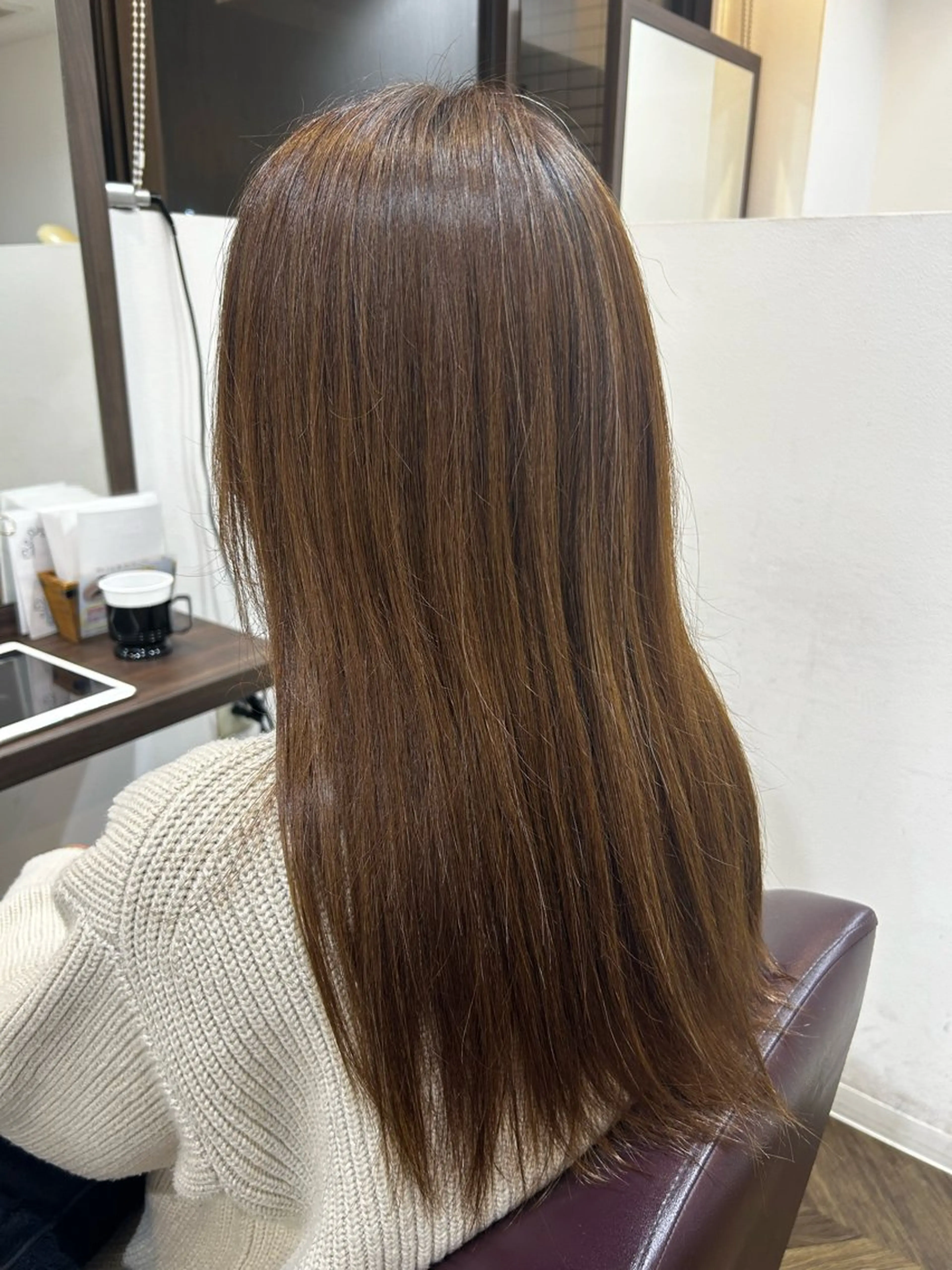 ロング カラー 上田 愛來のヘアスタイル