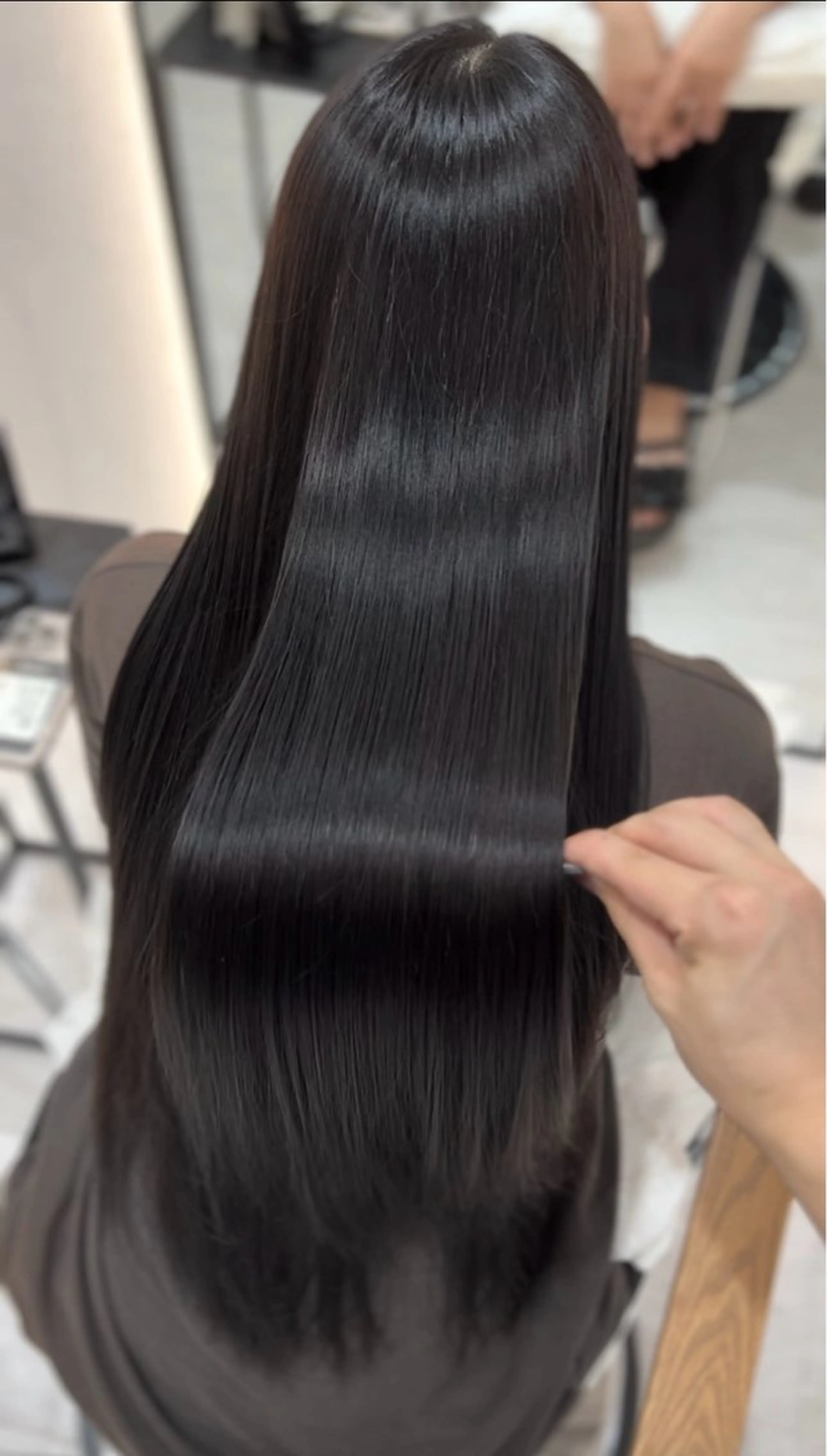 ロング カット ヘアカラー トリートメント 学生人気No1🩶 韓国風/艶髪/輝士のヘアスタイル