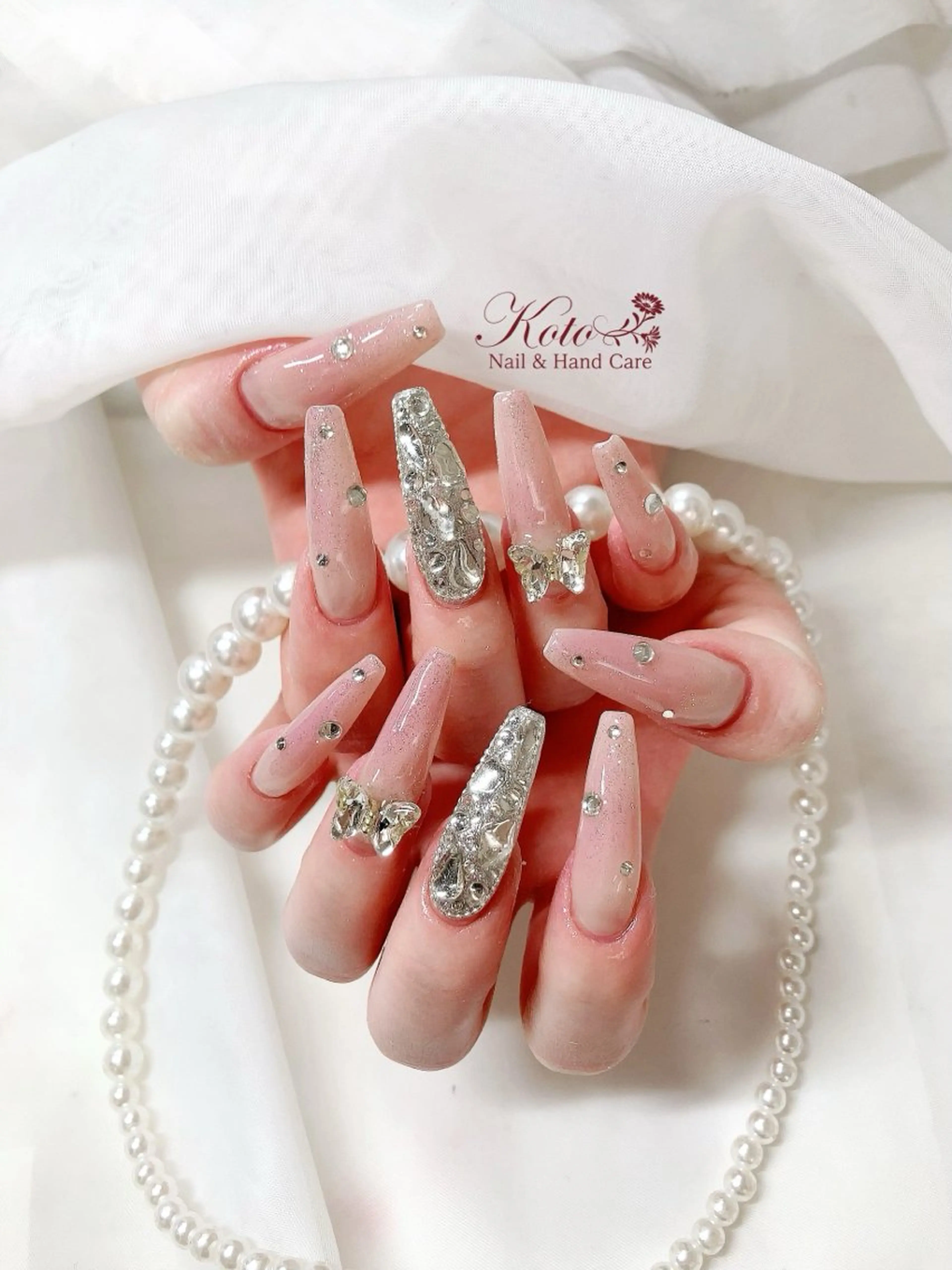ネイル 長さ出し ジェルネイル 持ち込み ニュアンスネイル 赤色 ハンドネイル Nail Salon KOTOのネイルデザイン