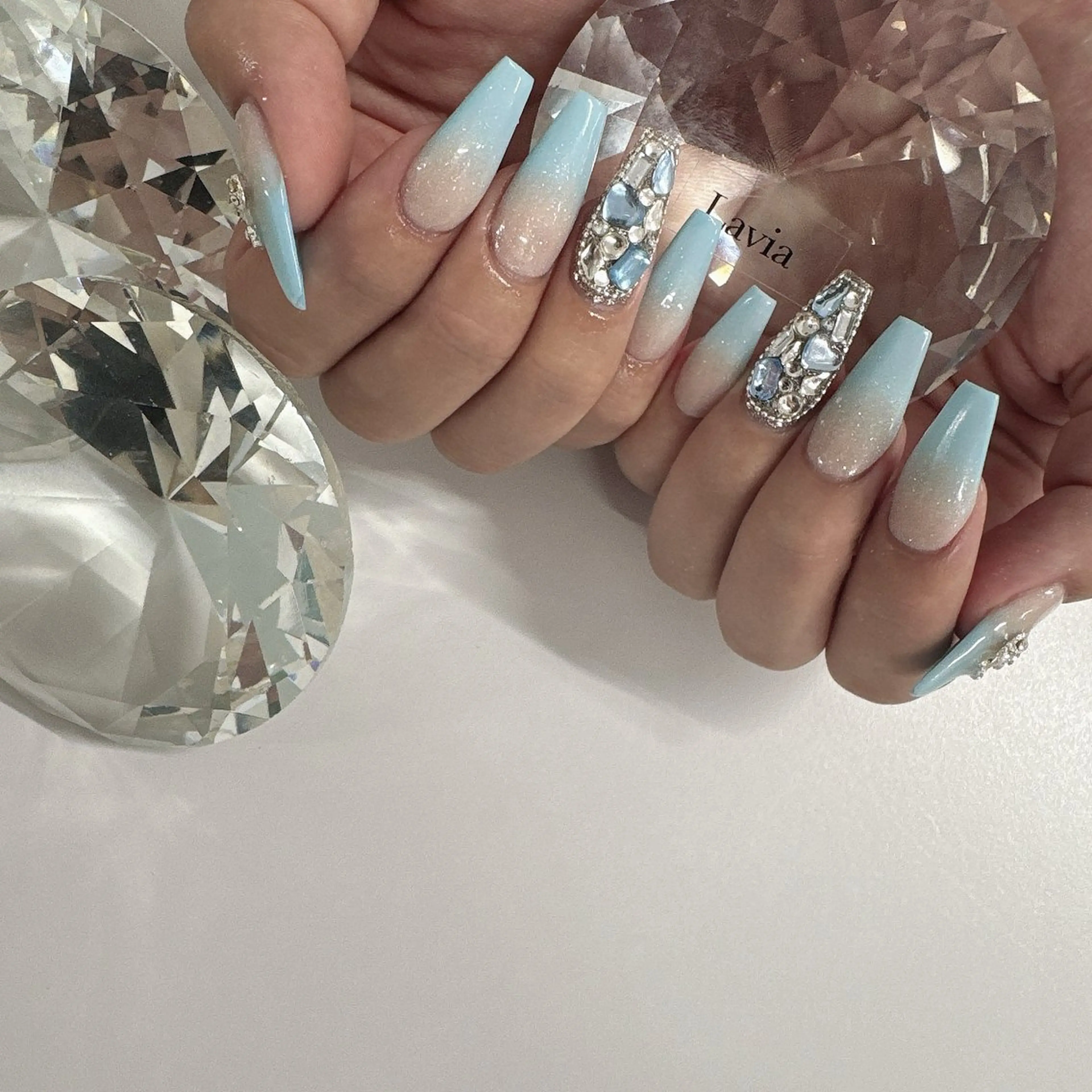 ネイル アートネイル ハンドネイル lavia🖤 ayumiのネイルデザイン