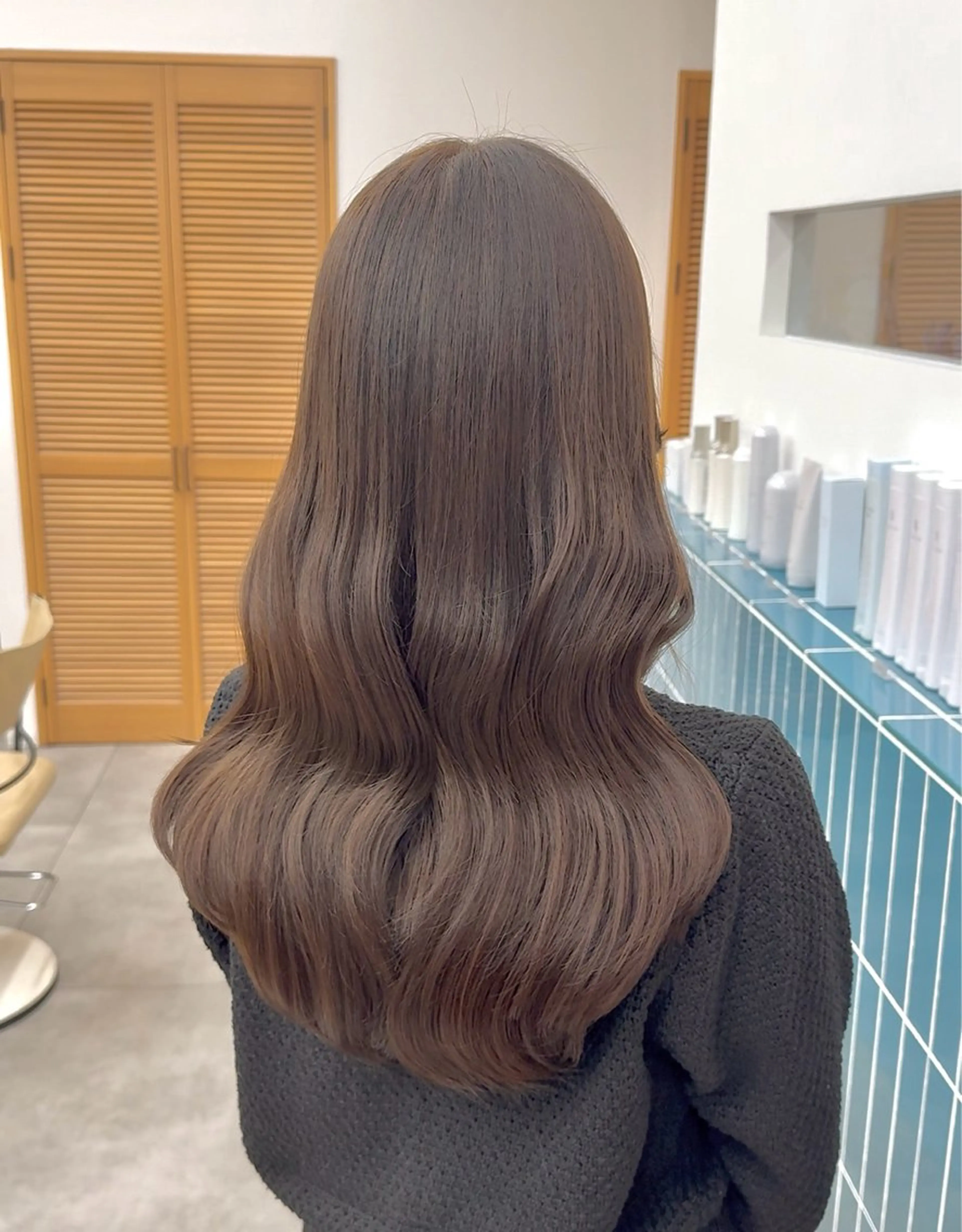 ロング 新田 琴美/ レイヤー/透明感のヘアスタイル