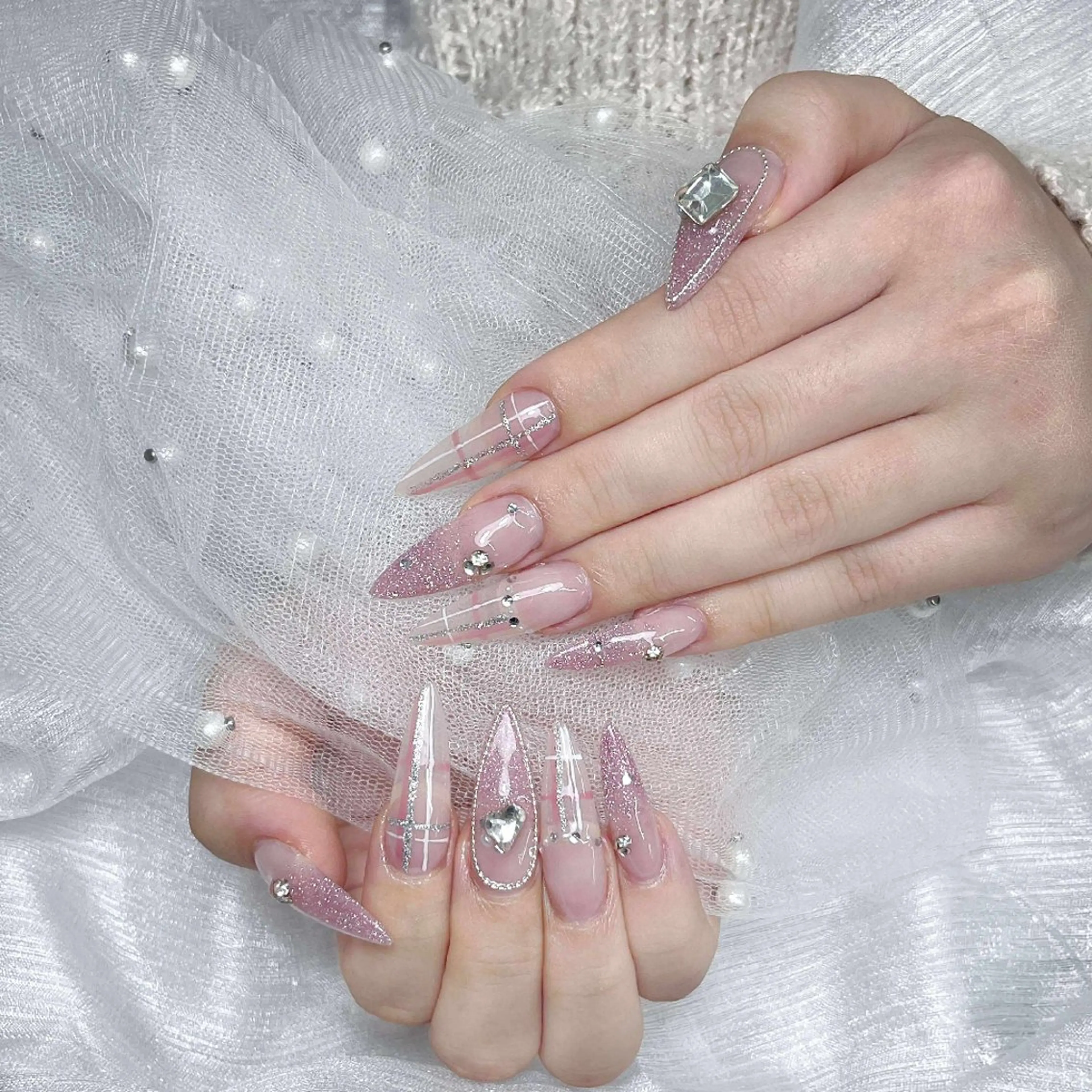 ネイル ハンドネイル Jerry Novaのネイルデザイン