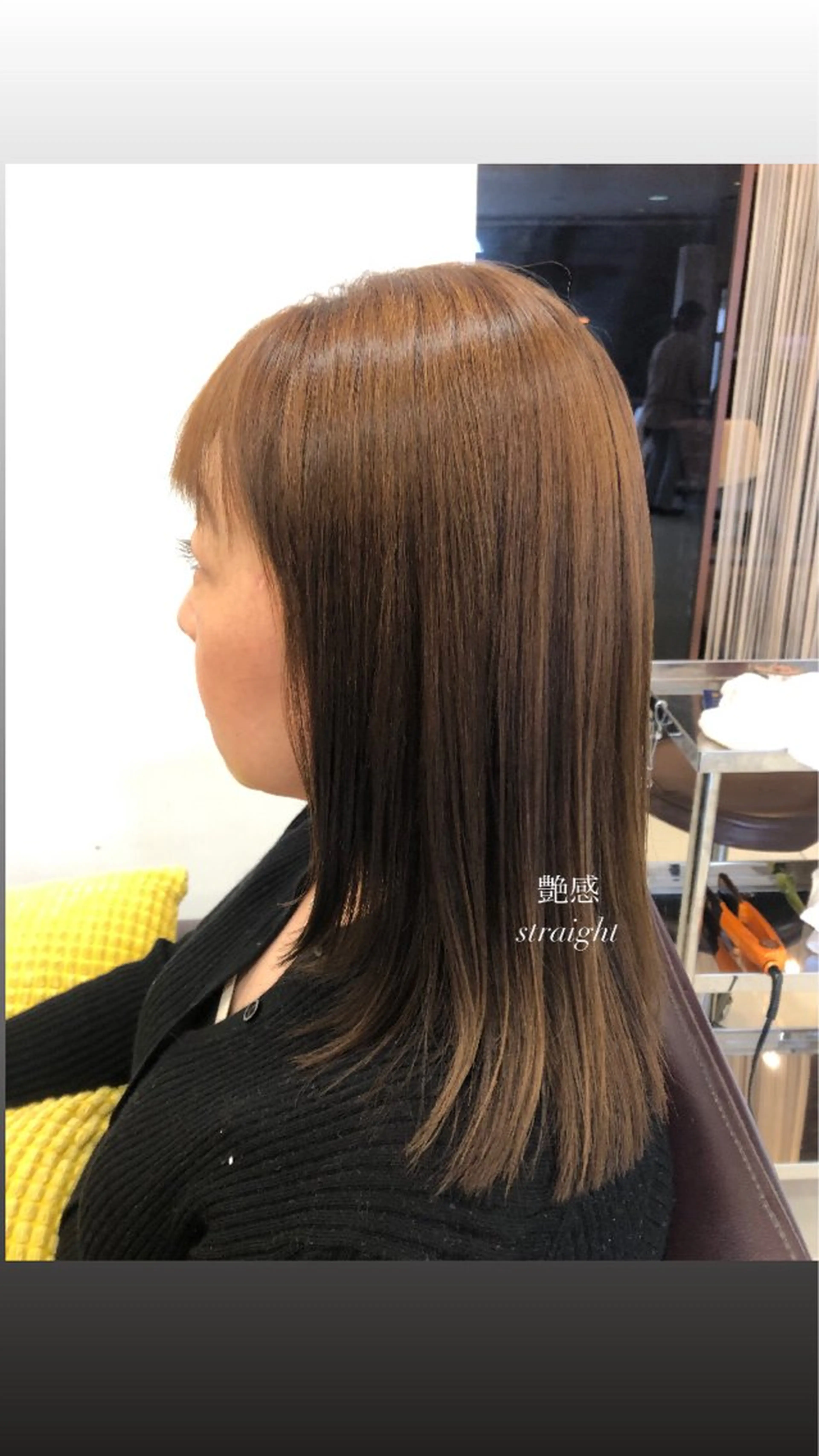 ミディアム 加瀬 真弓のヘアスタイル