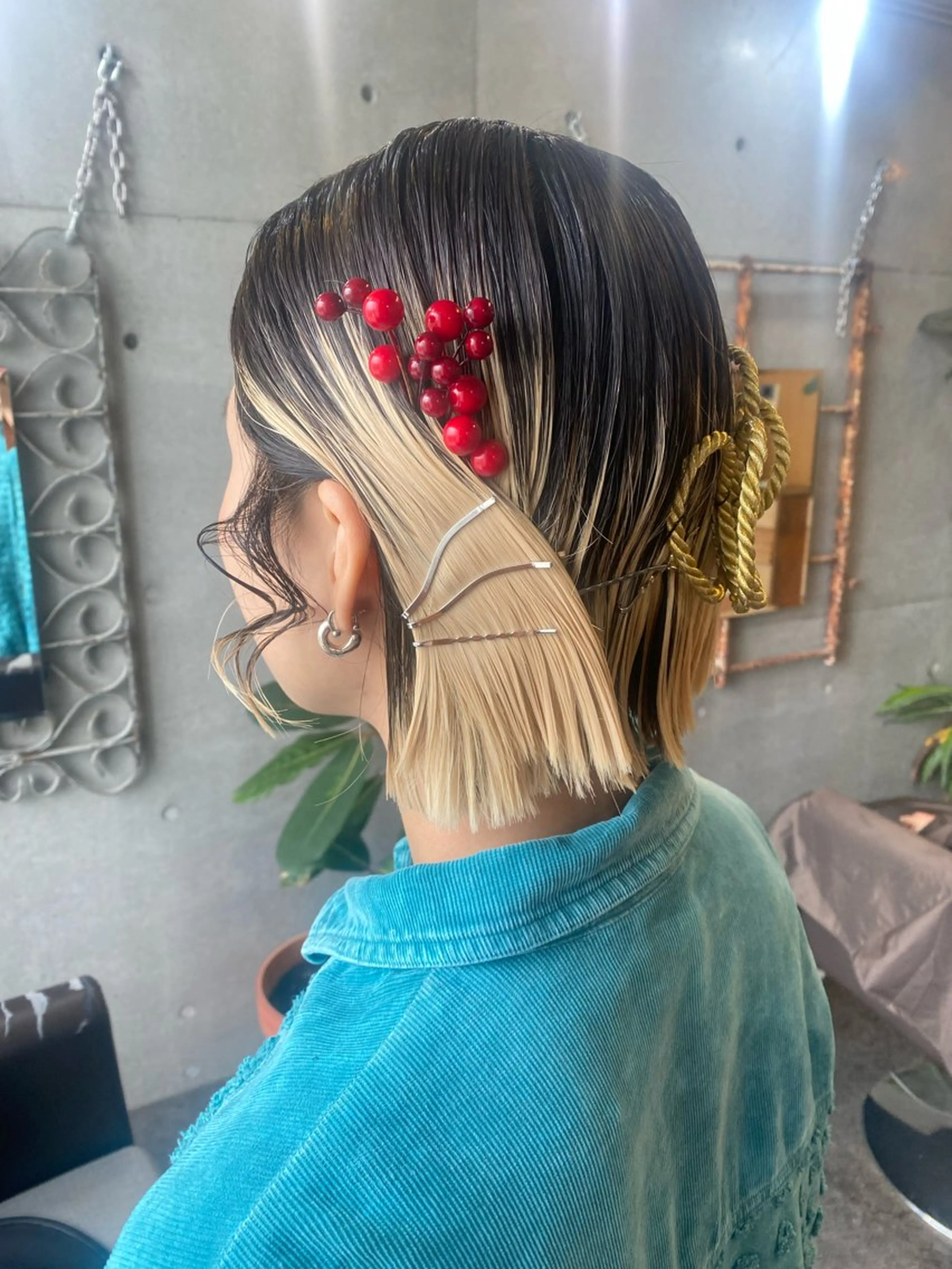 ショート ヘアセット モリモト サナのヘアスタイル