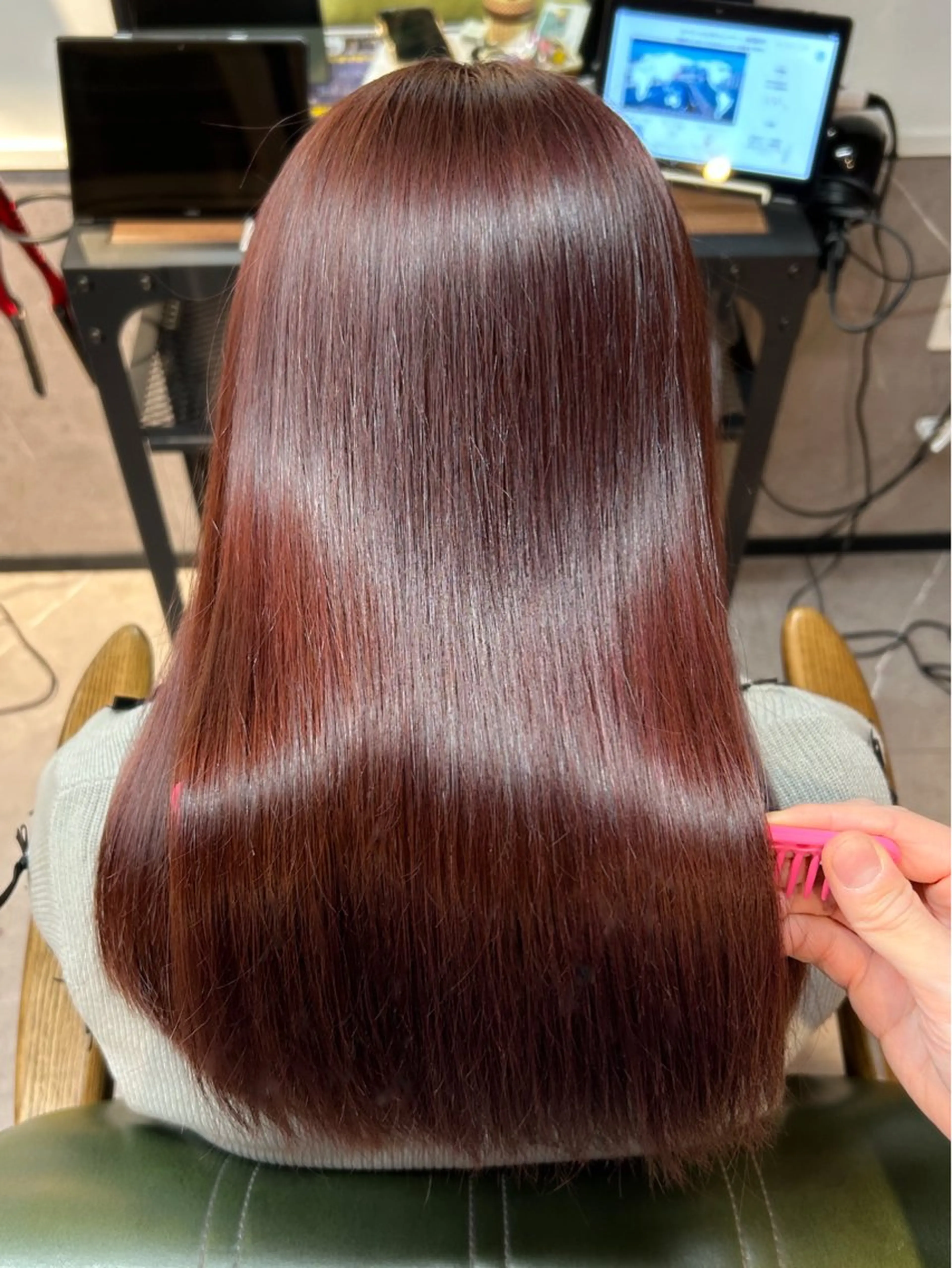 セミロング カラー パーマ セミロングパーマ ピンクカラー 縮毛矯正 ストレートパーマ 中川雄太 /縮毛矯正のヘアスタイル