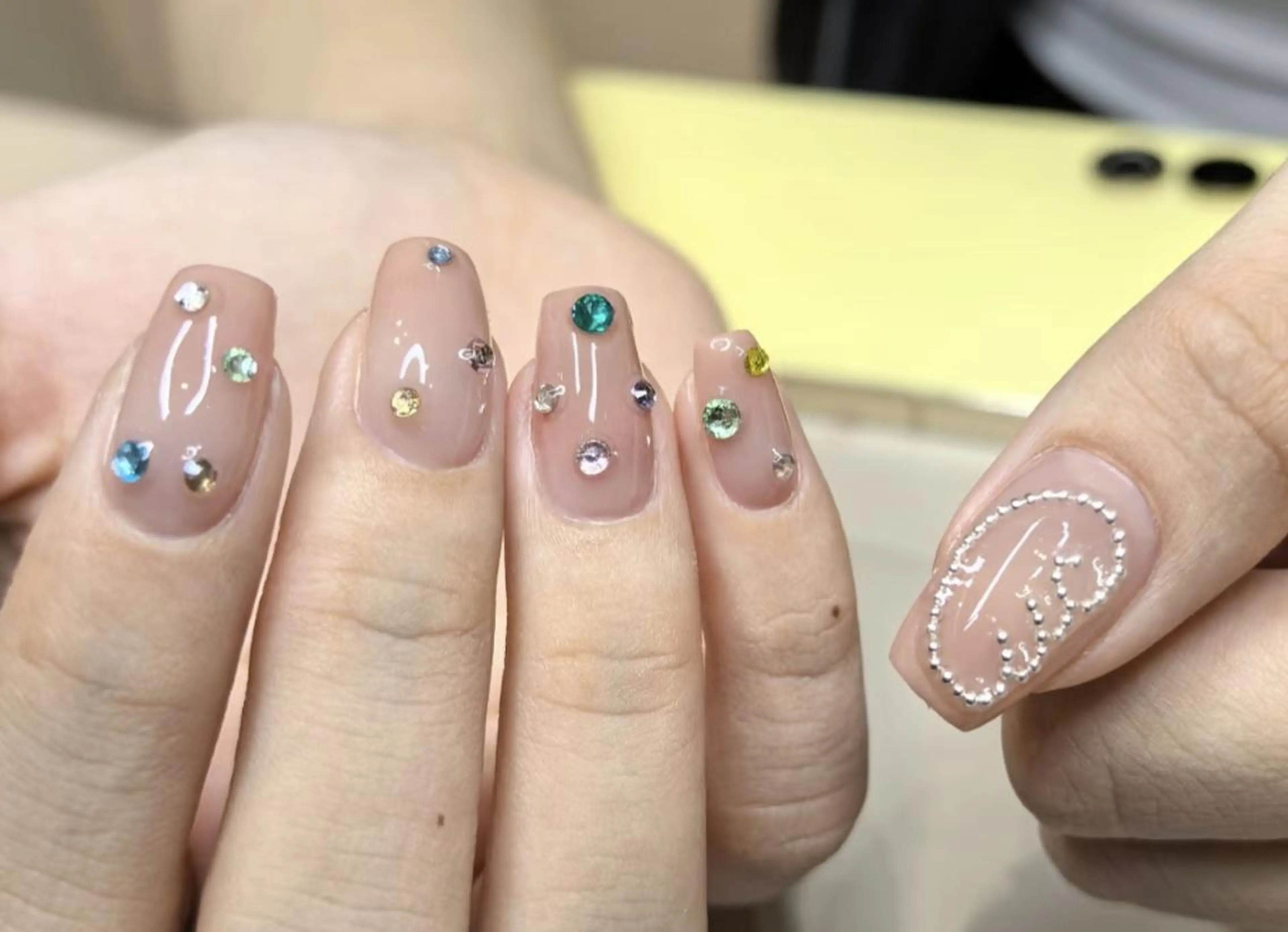 ネイル ハンドネイル 🎀 Ayaka_nailのネイルデザイン