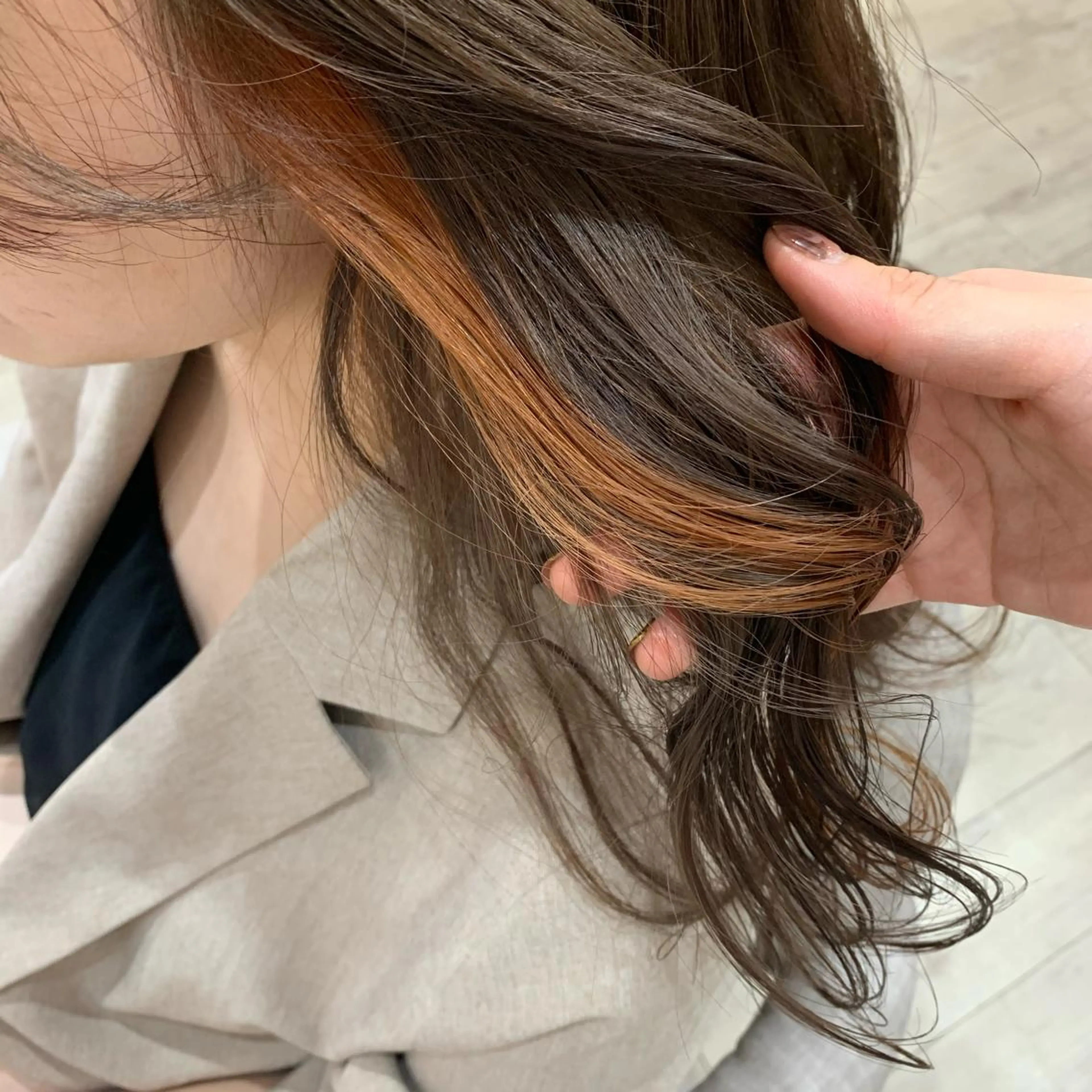 ロング カラー 田中 優衣のヘアスタイル