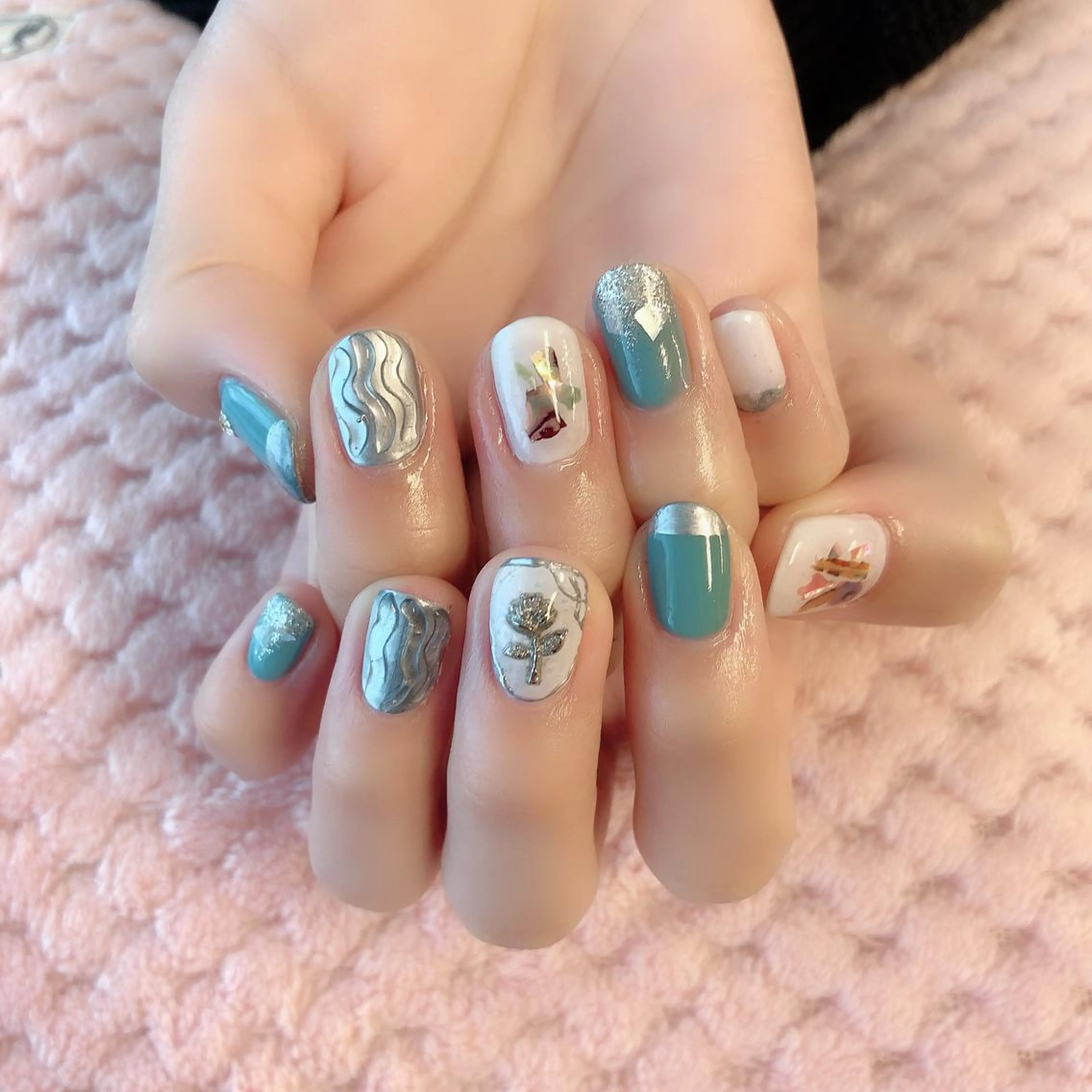 ネイル ブルー フレンチネイル ono megumiのネイルデザイン