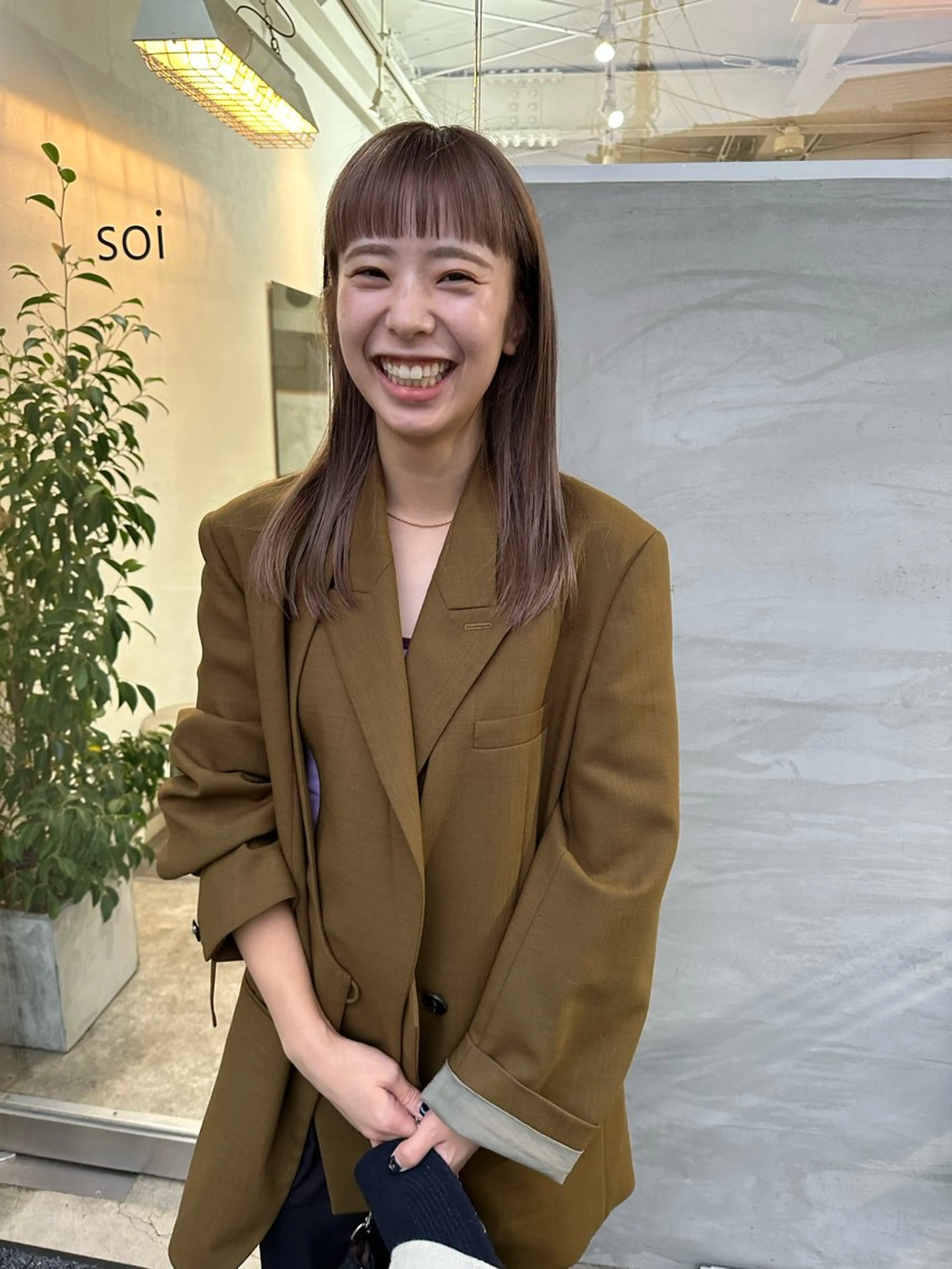 ロング カラー ベージュカラー ミルクティーベージュ カット ヘアカラー トリートメント パーマ/透明感カラー /ボブ/吉田一生のヘアスタイル