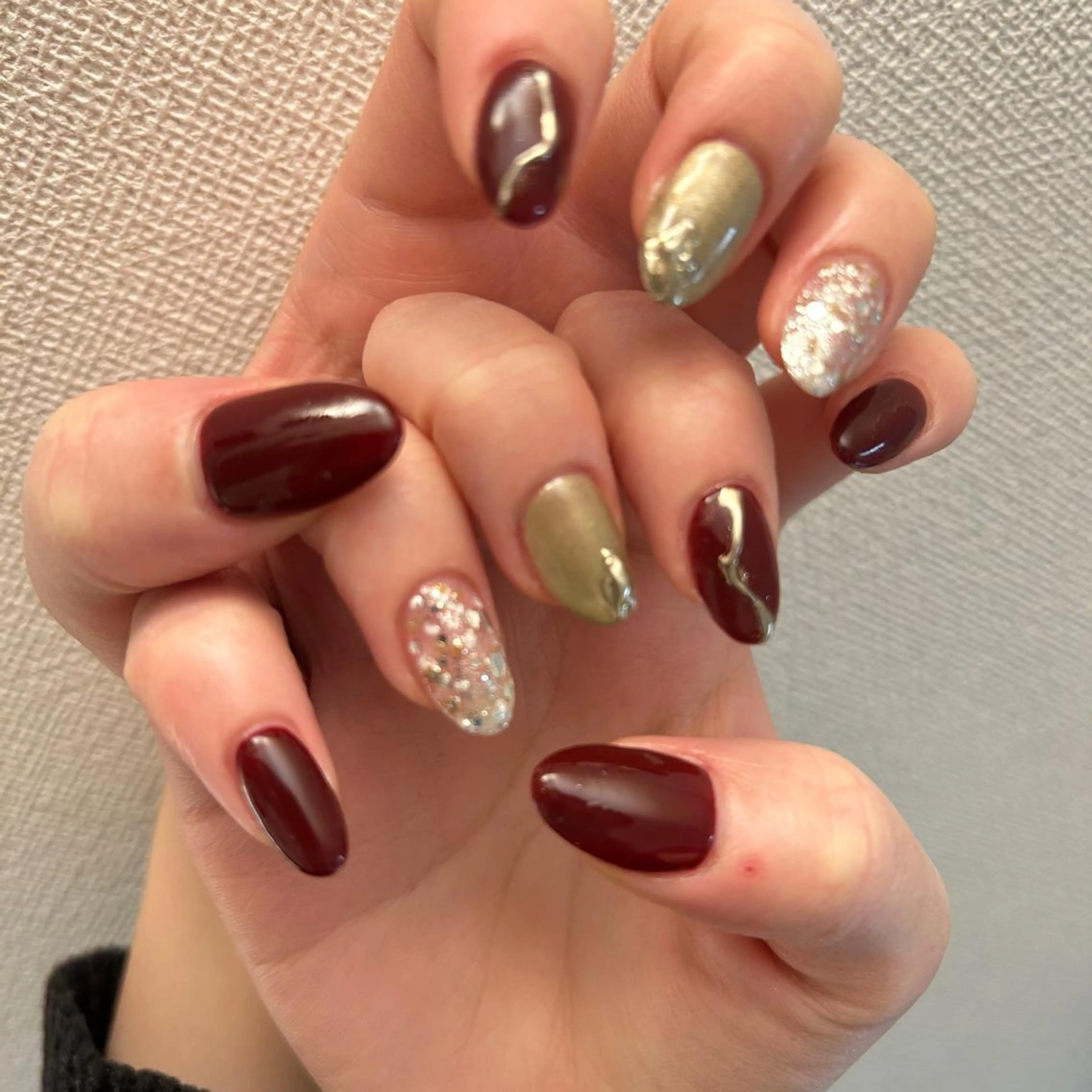 ショート カラー パーマ ヘアアレンジ メンズ キッズ ネイル マツエク・マツパ アイブロウ アートネイル ハンドネイル フットネイル ease NAIL SALONのネイルデザイン
