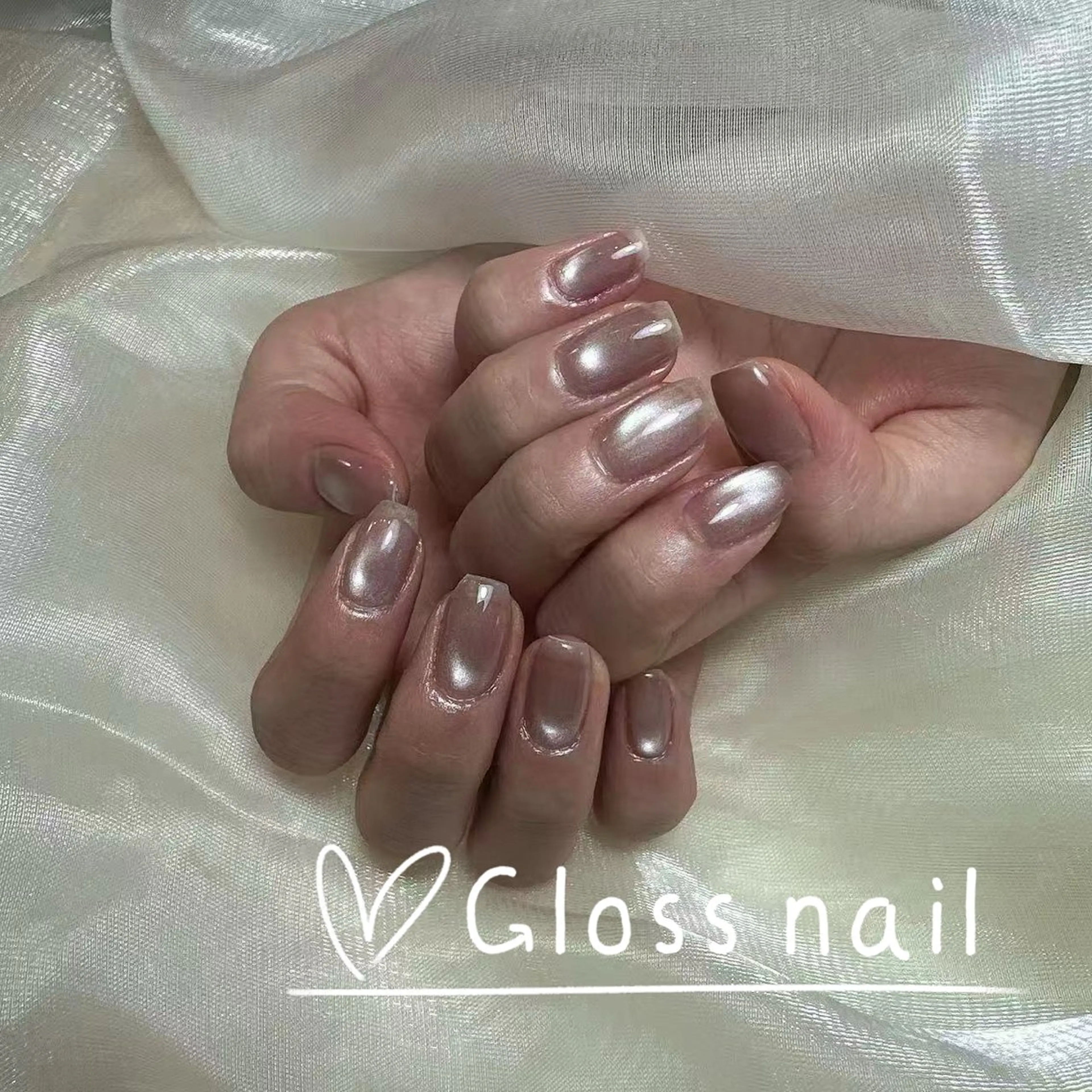 ネイル miho🍎 Gloss nailのネイルデザイン
