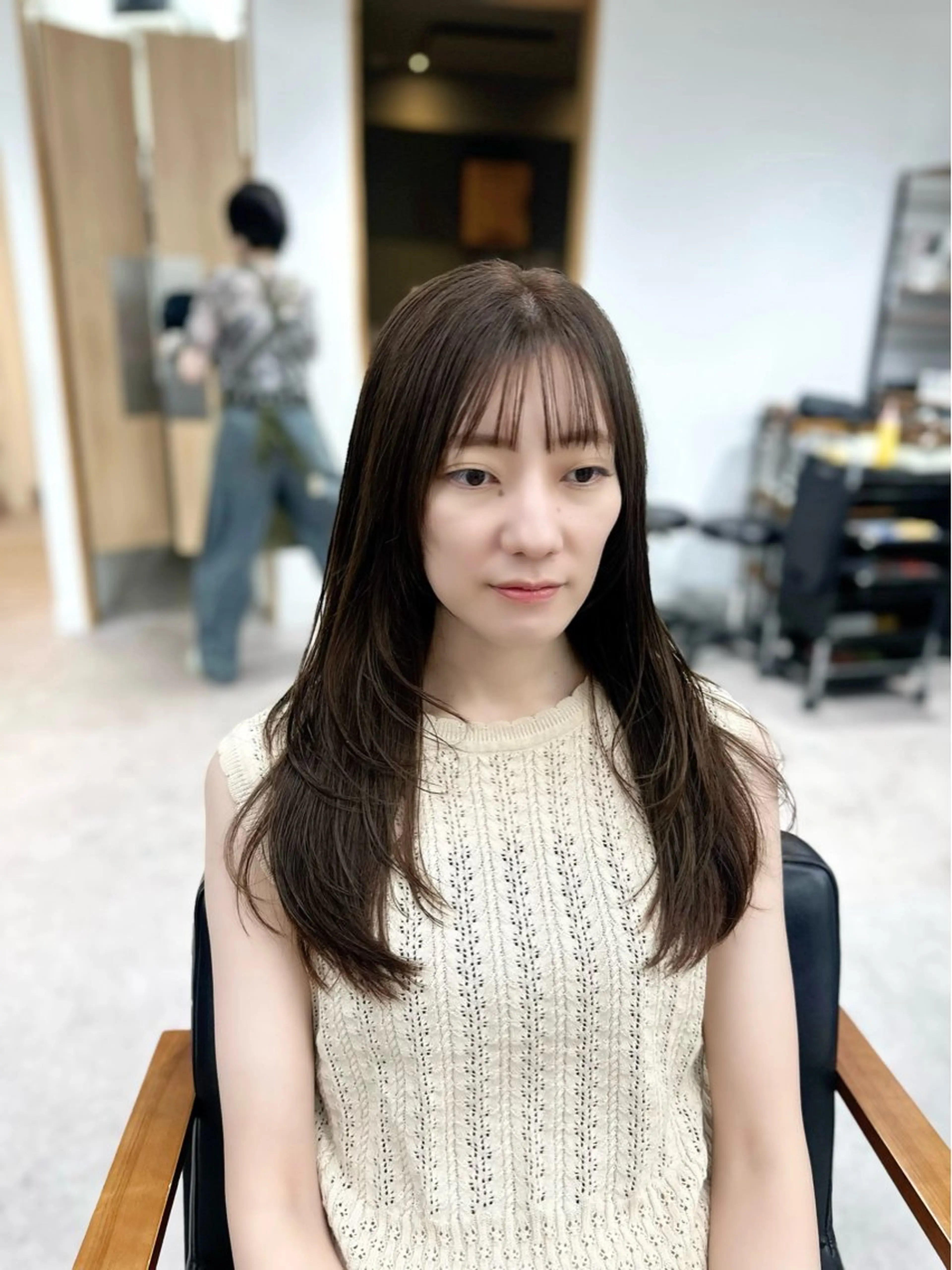 ロング カラー パーマ ヘアアレンジ メンズ キッズ レイヤーカット 🌿透け感カラーのヘアスタイル