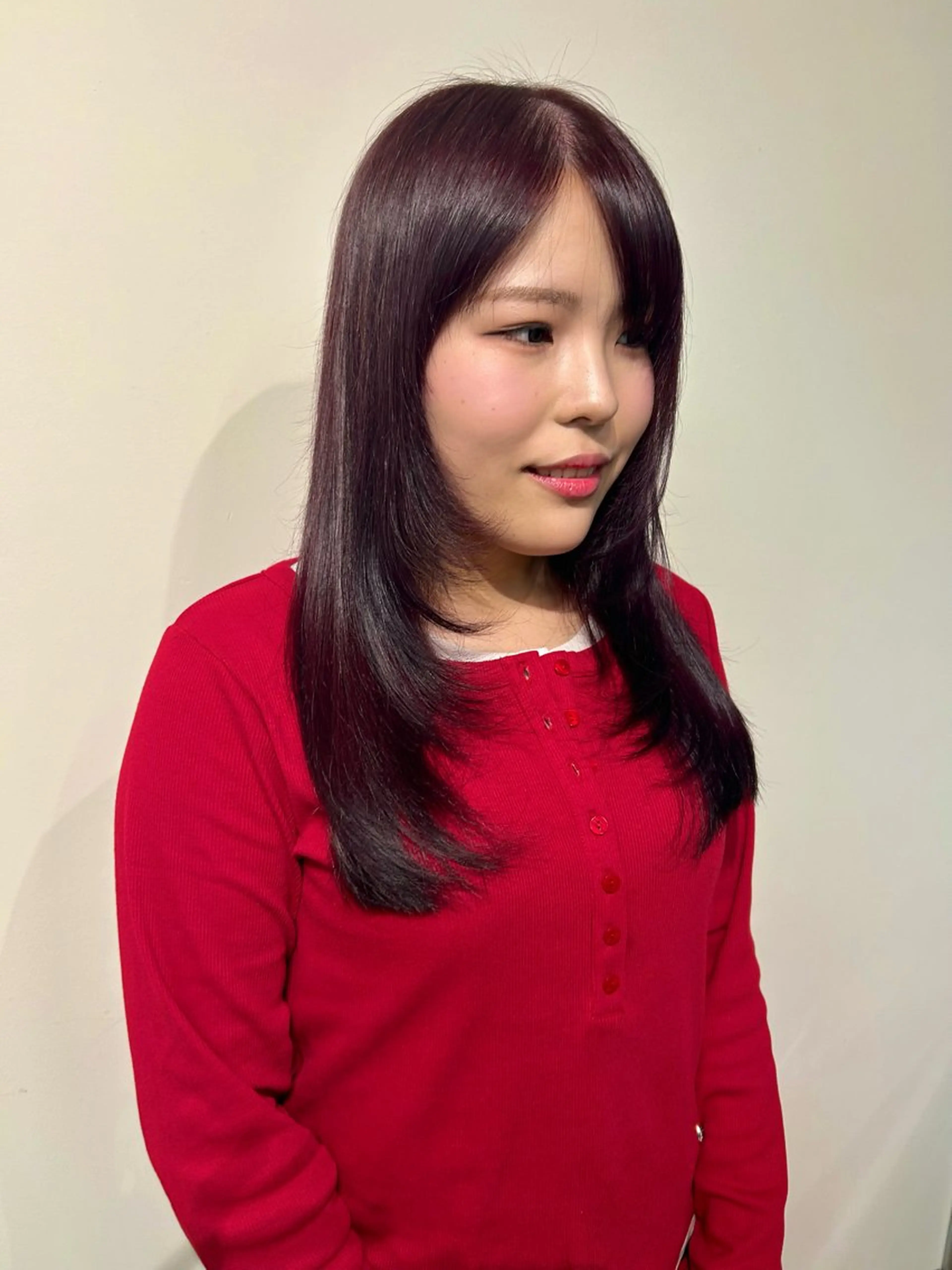 セミロング カラー ヘアカラー トリートメント ベージュ/ダブルカラ ー/新潟駅/青柳萌果のヘアスタイル