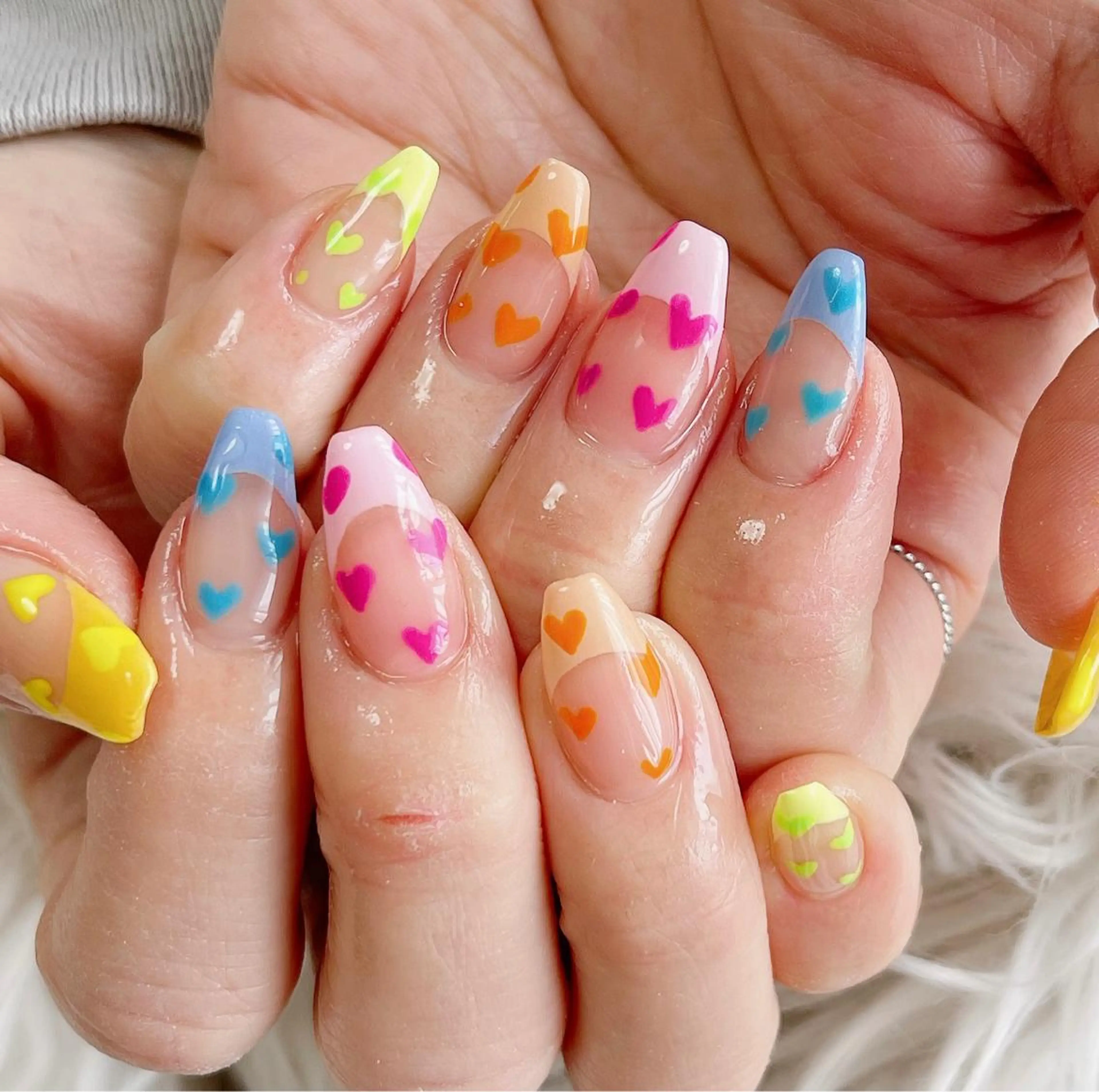 ネイル ハート ハンドネイル 松田 由真のネイルデザイン