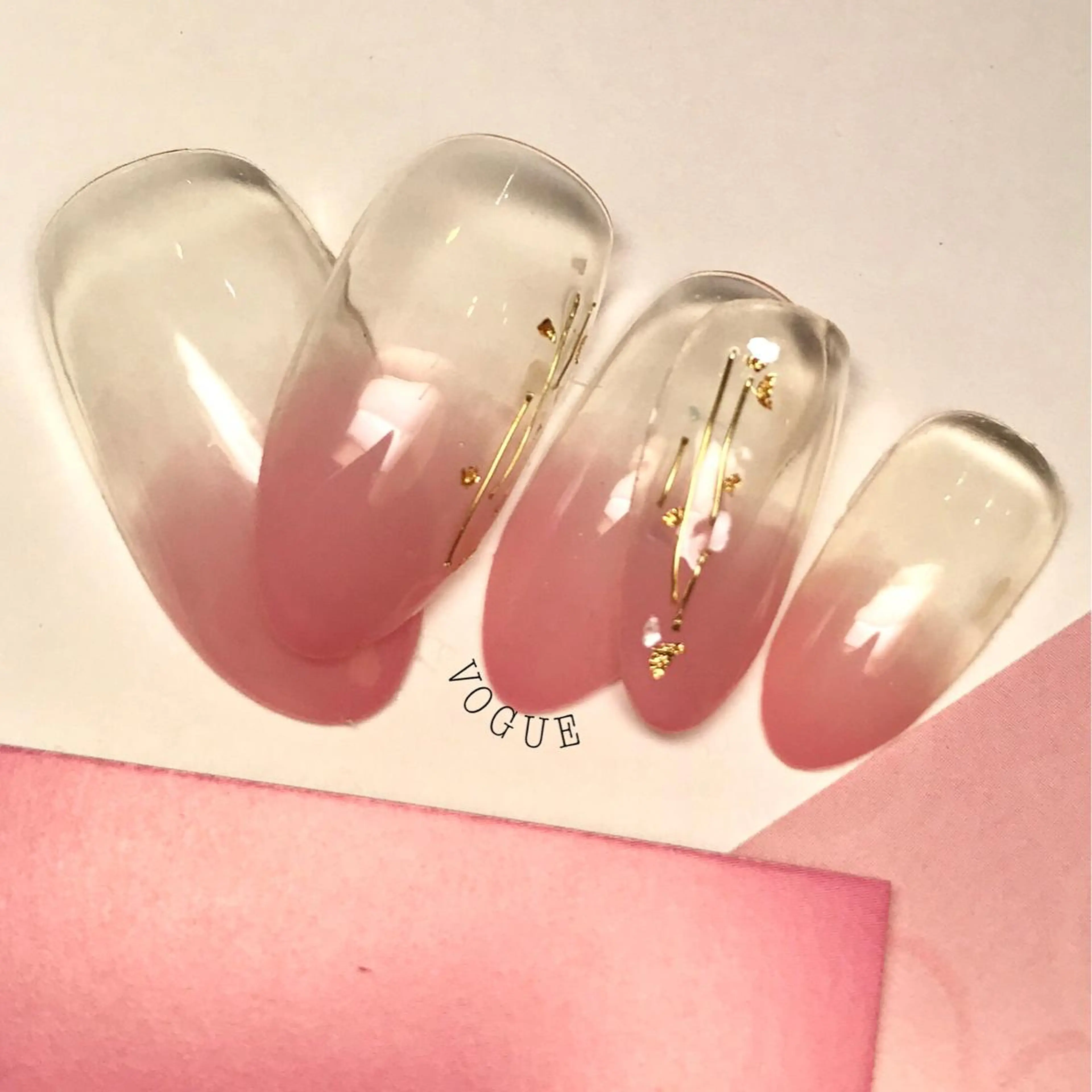 ネイル ピンク 春ネイル ハンドネイル VOGUE ×SWANのネイルデザイン