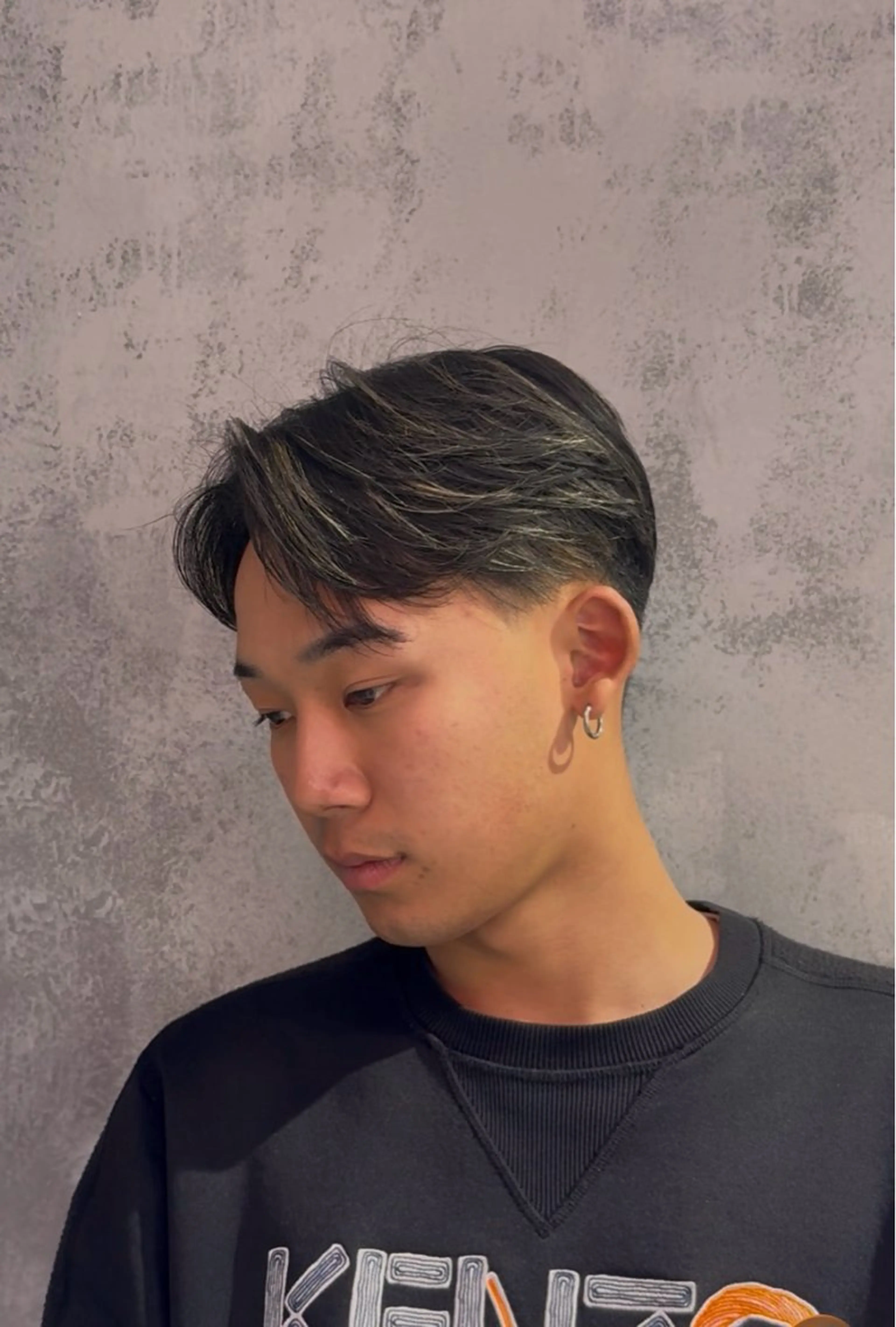 パーマ メンズ メンズブリーチ メンズハイライト メンズパーマ 縮毛矯正 ストレートパーマ 縮毛矯正 曲がる縮毛矯正/メン ズパーマ/シュントのヘアスタイル