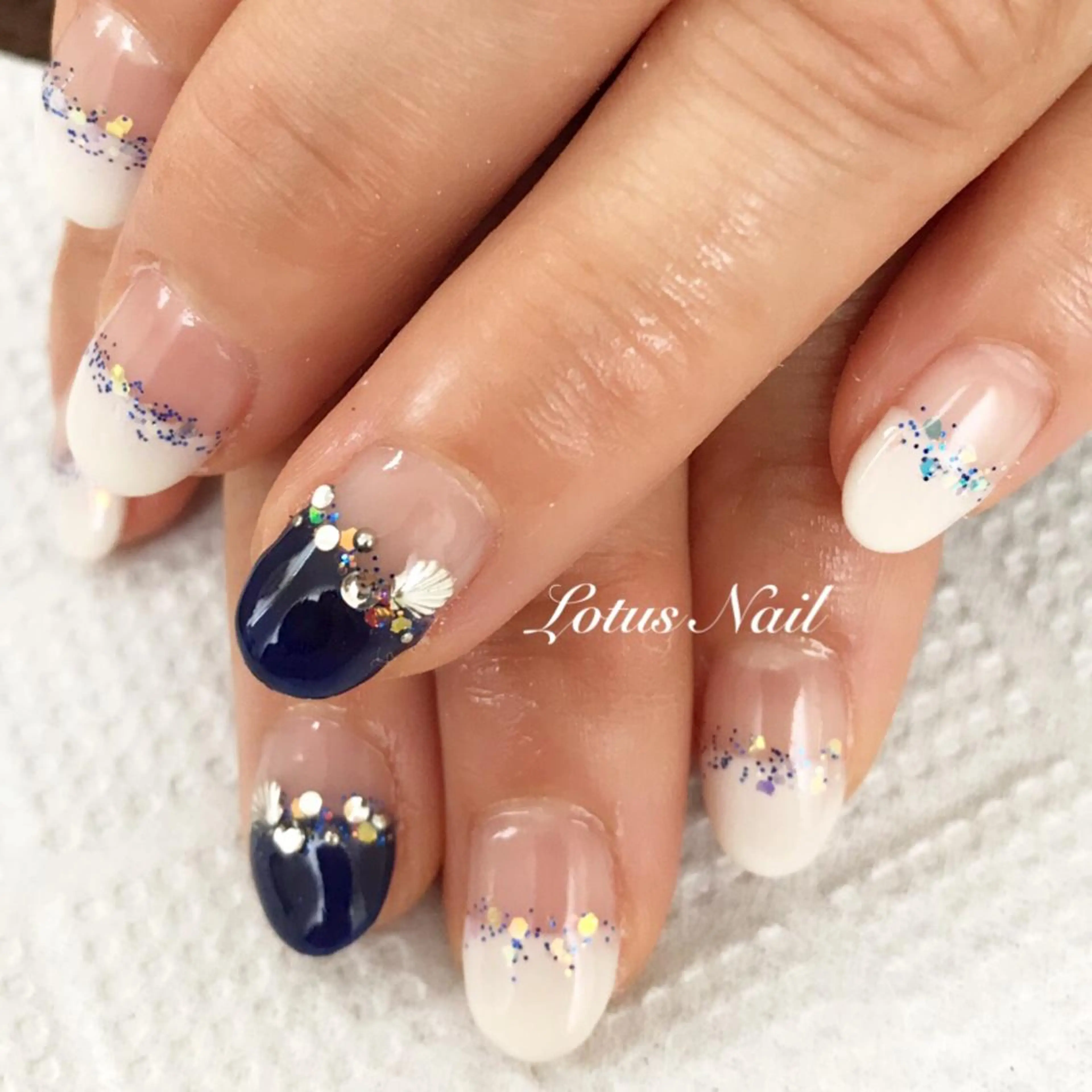 ネイル Lotus Nailのネイルデザイン