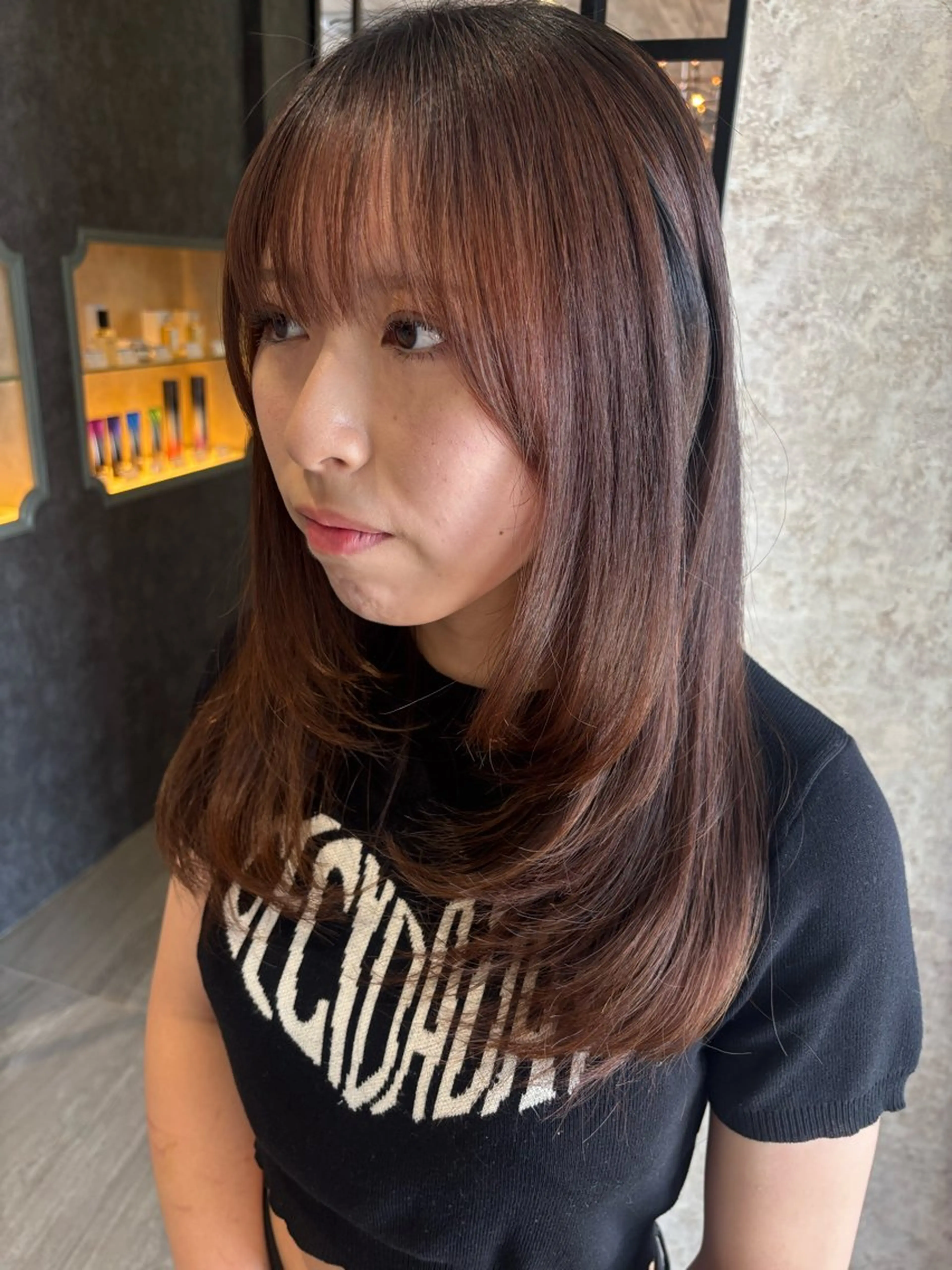 セミロング earth中野山店 西尾　乃朱のヘアスタイル