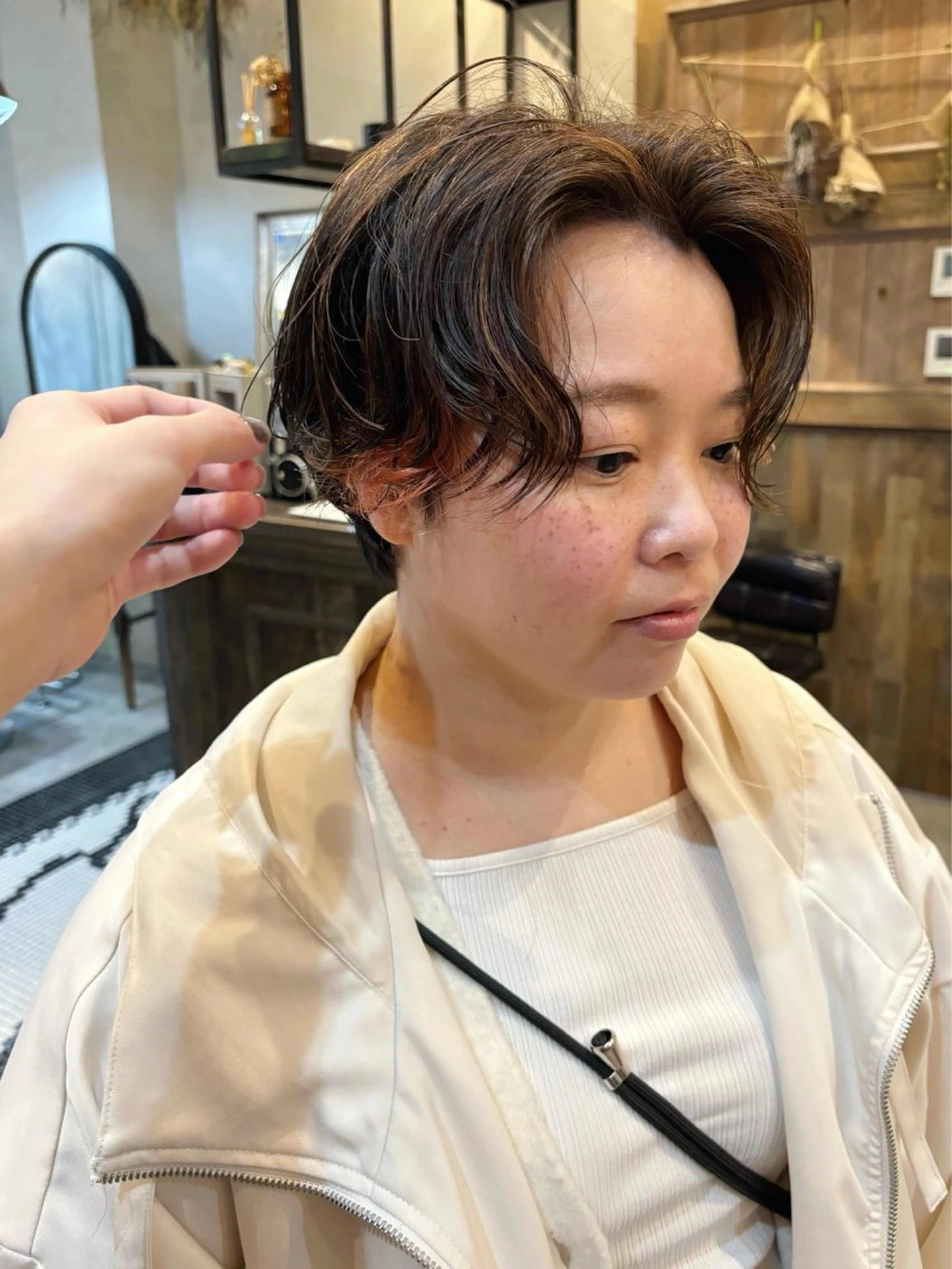 ショート ハイライト デザインパーマ 藤田和樹のヘアスタイル