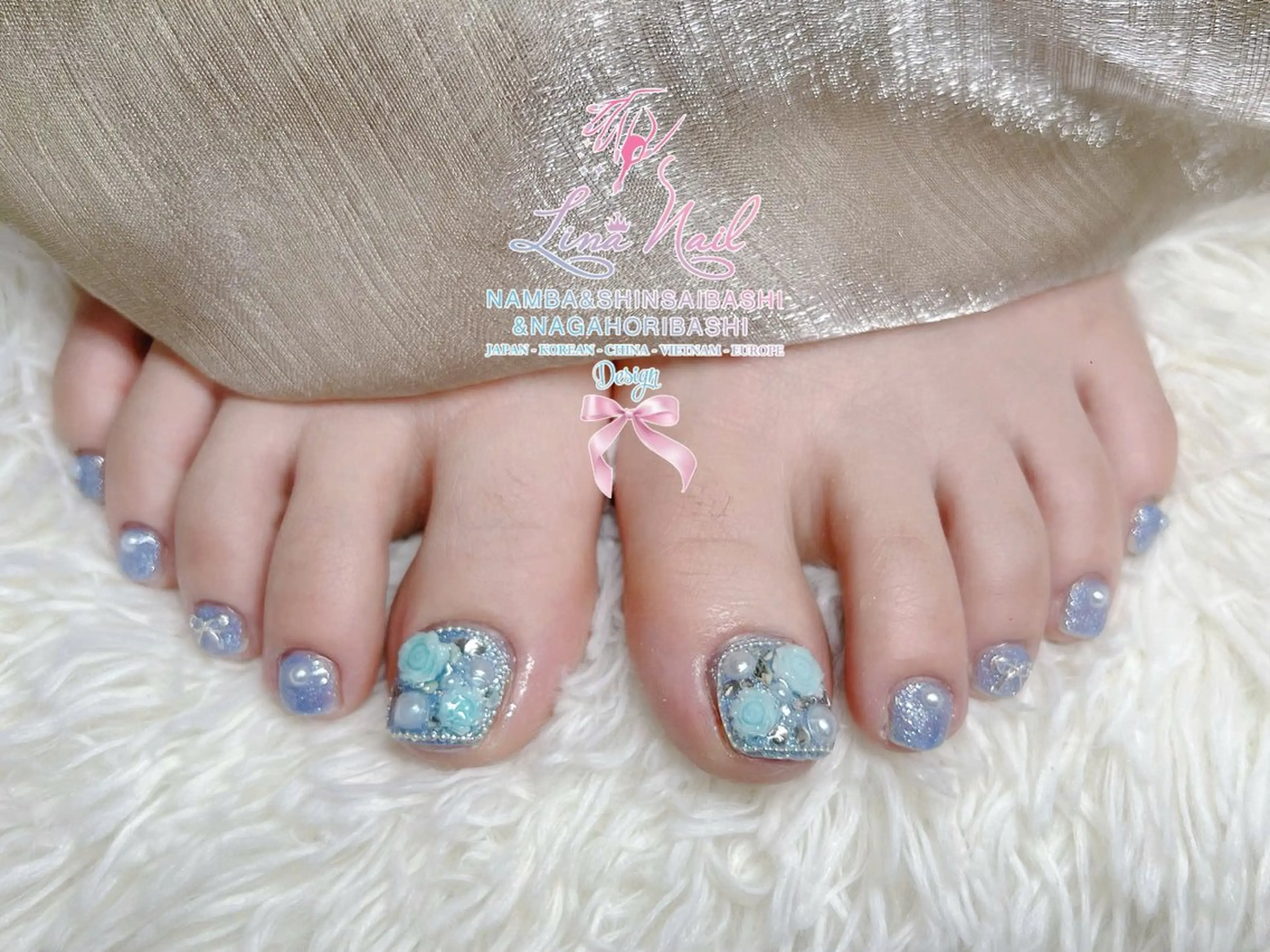 ショート 韓国風ヘア クリスマス ハンドネイル Linanail Nambaのマツエク・マツパデザイン