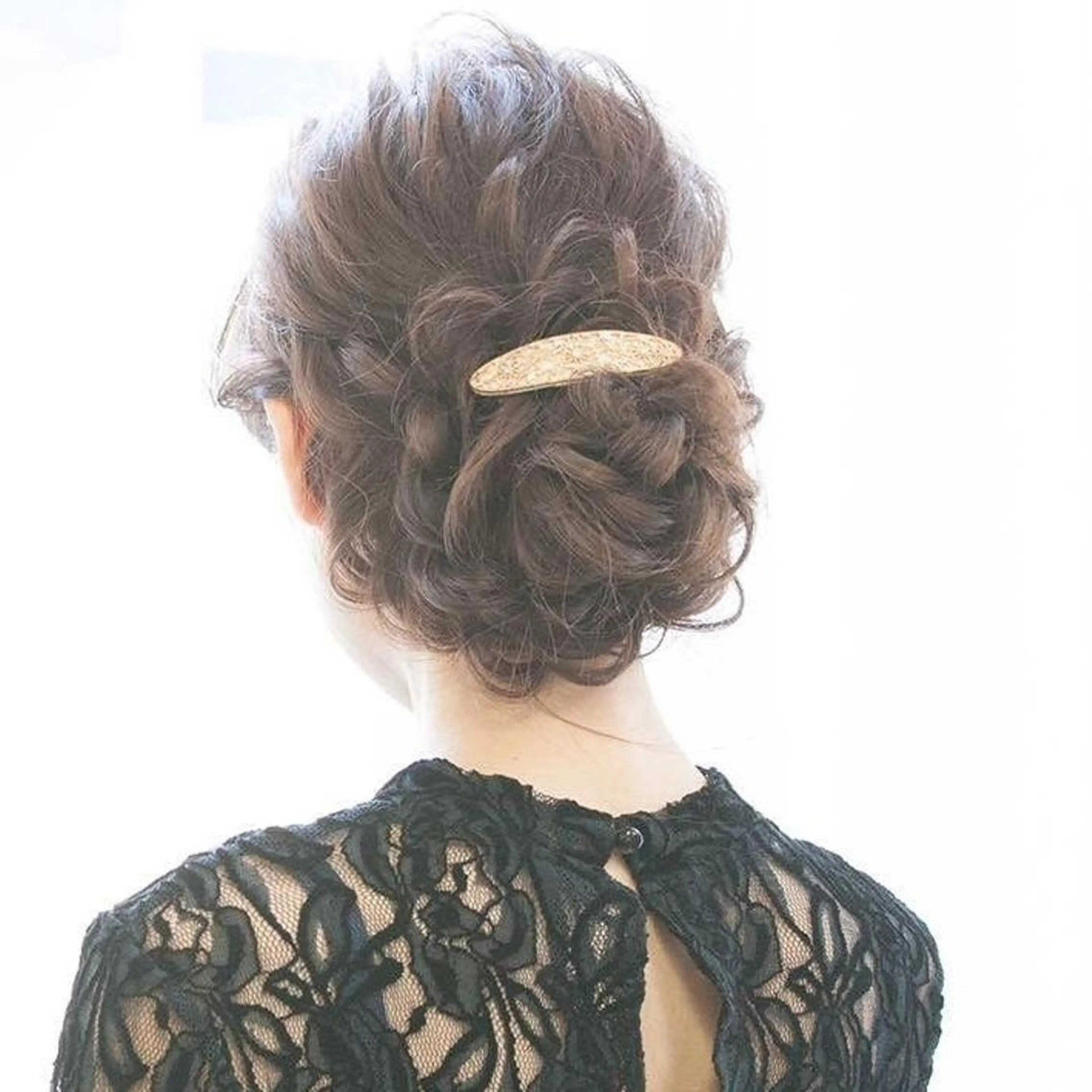 ロング 宇賀治 智のヘアスタイル