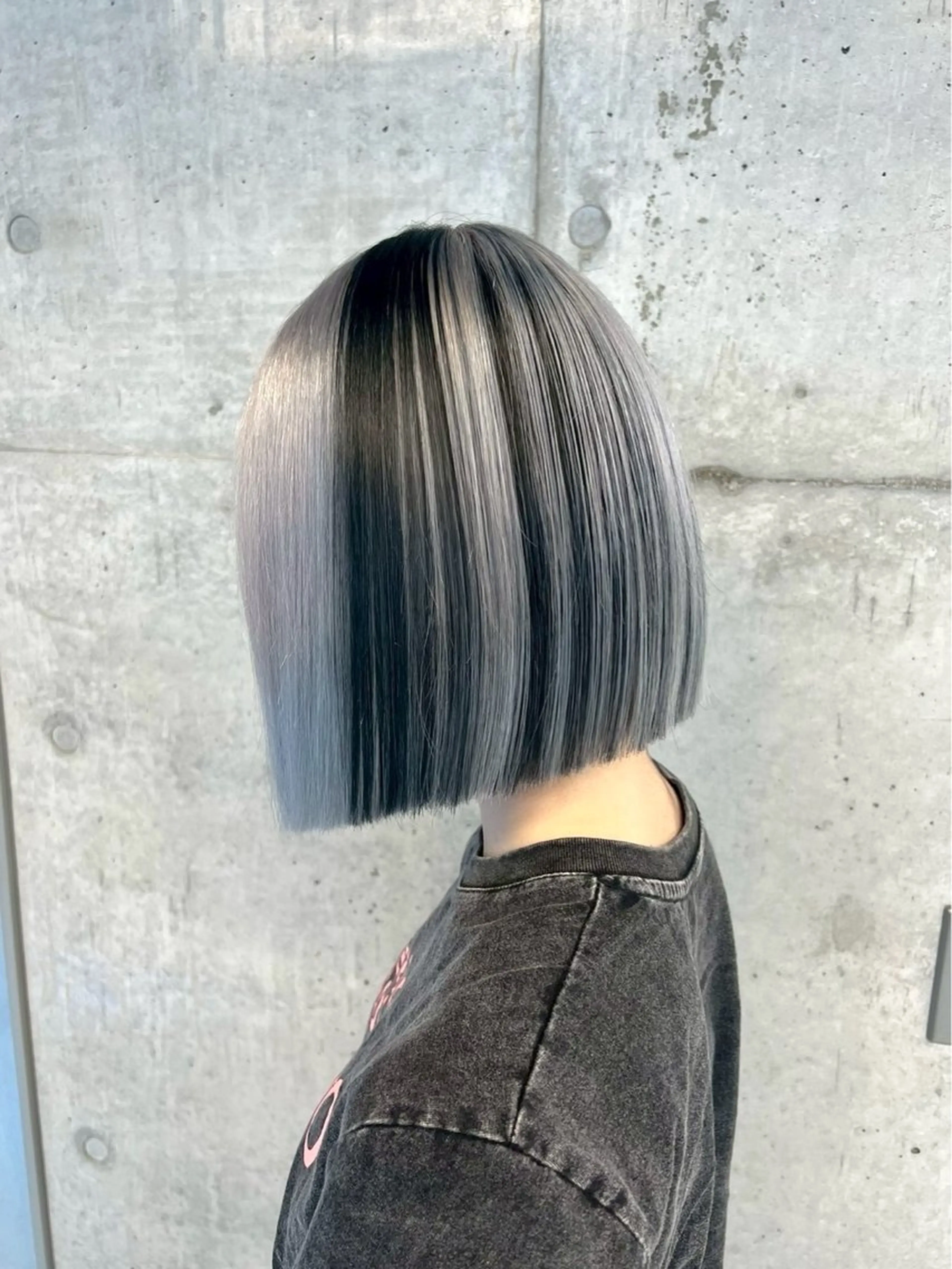 カラー 🦋ハイトーン×ア レンジ💫Leenaのヘアスタイル