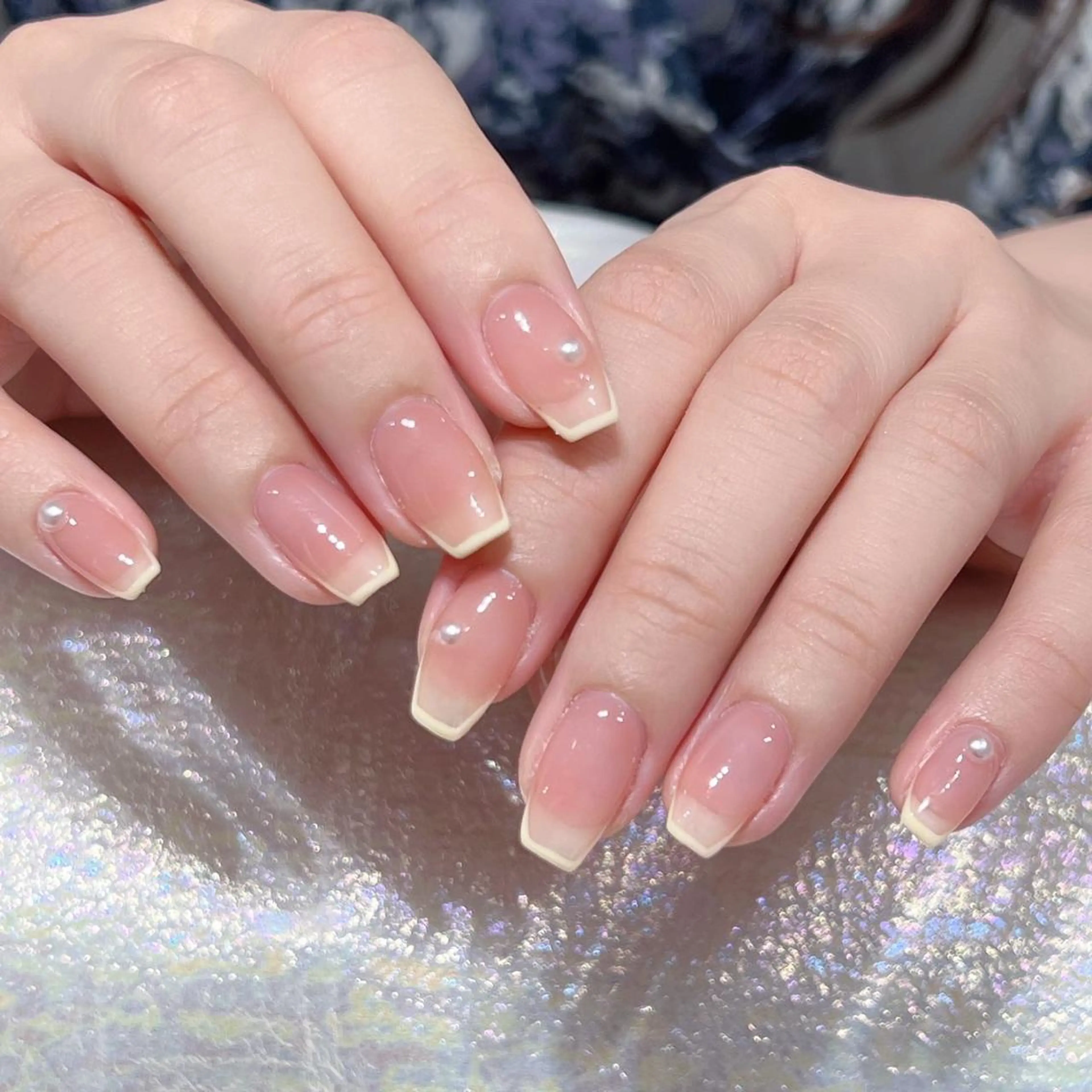 ネイル フレンチネイル Queens マオのネイルデザイン