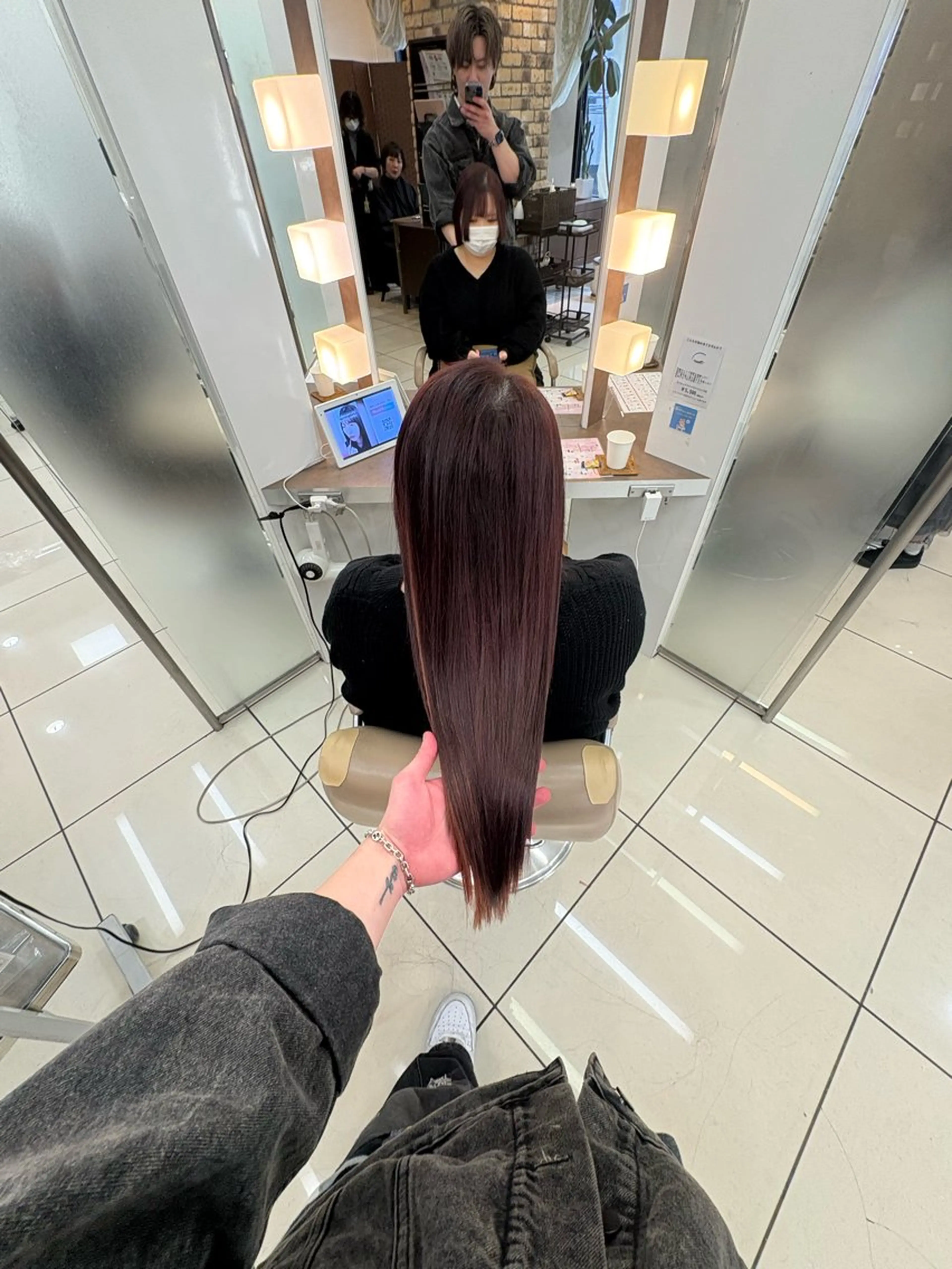 メンズ特化韓国ヘア シャドウパーマのヘアスタイル