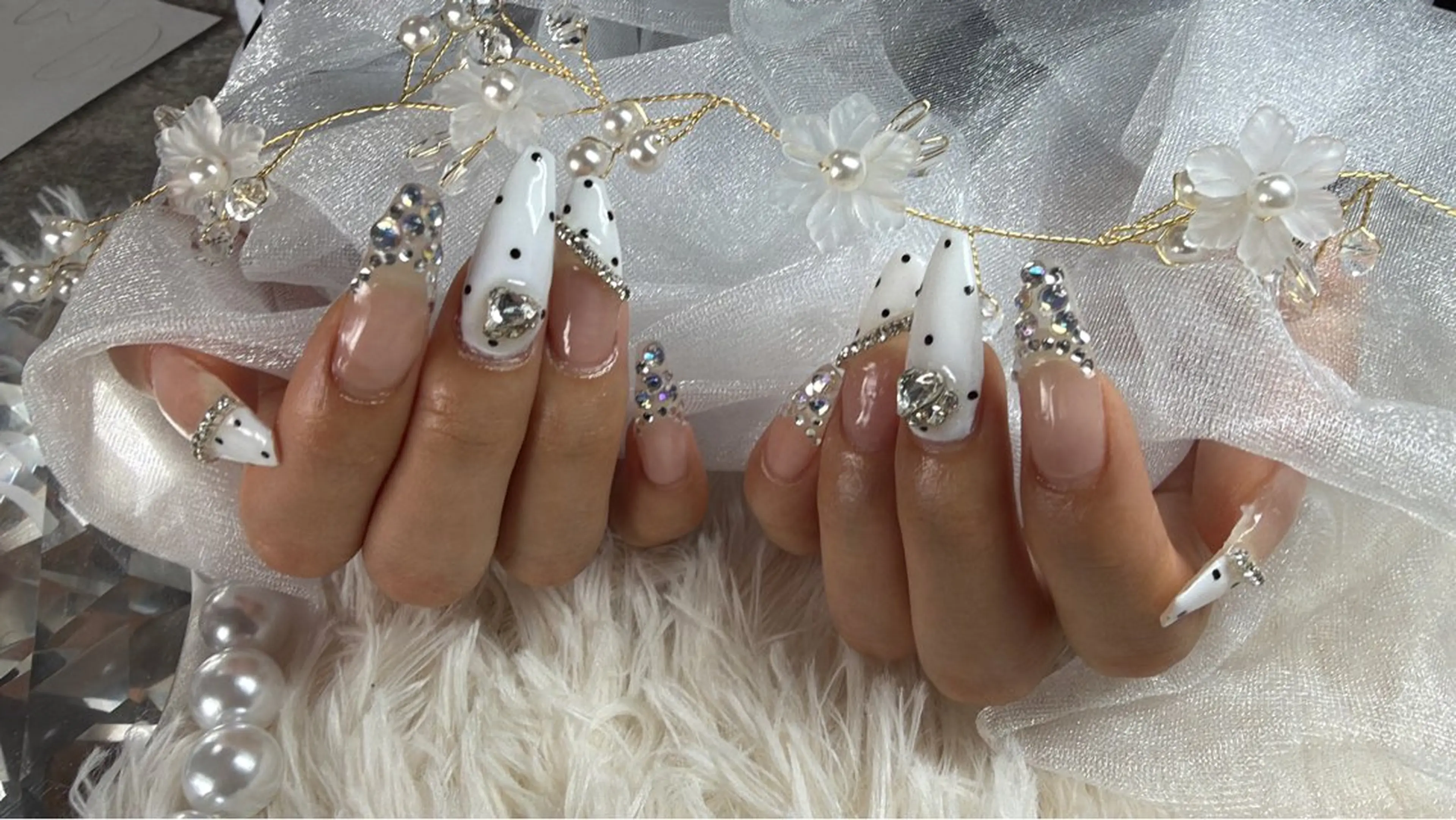 ネイル 持ち込み ネイルチップ 佐野 愛美のネイルデザイン