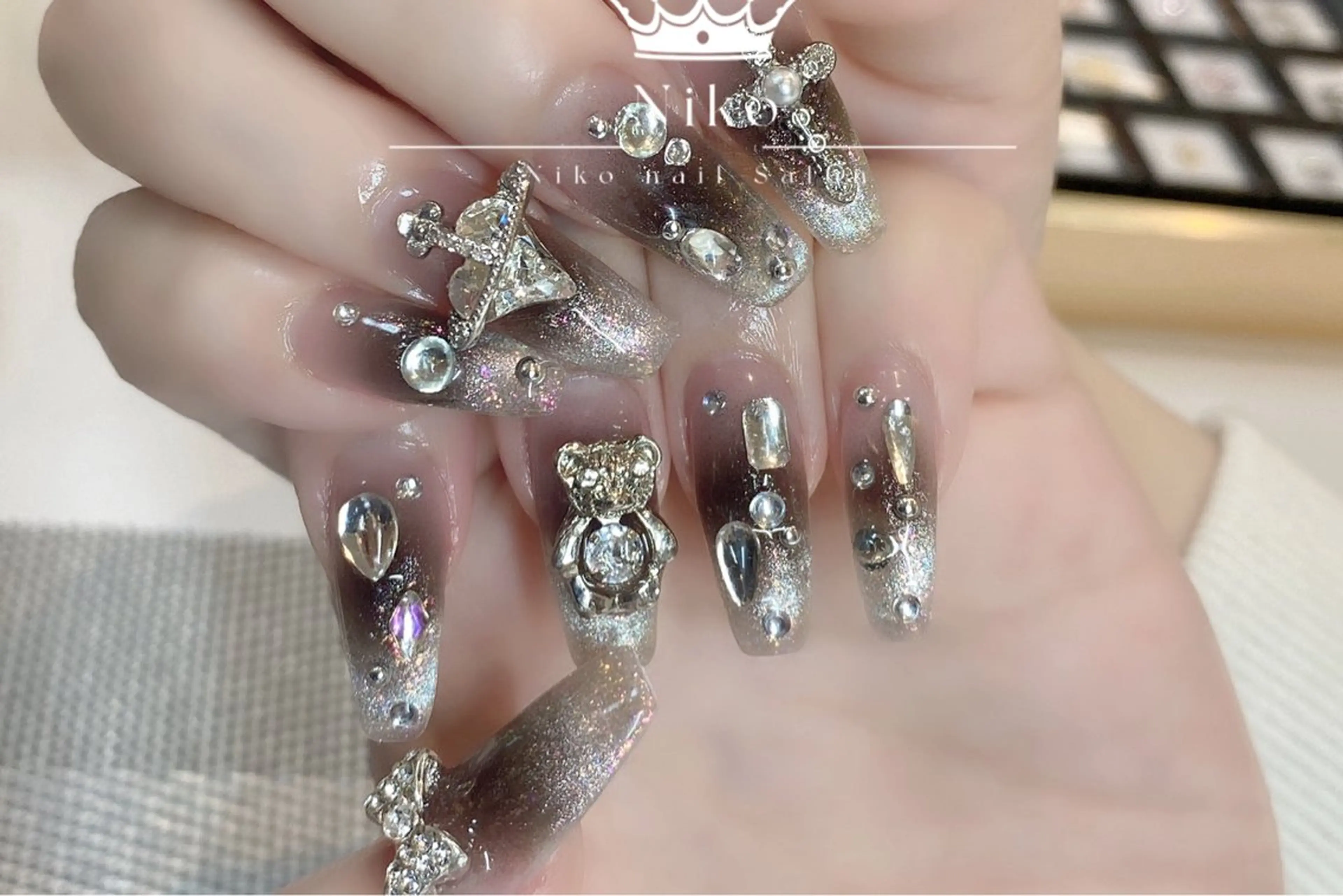 ネイル 長さ出し ジェルネイル ハート 韓国ネイル ニュアンスネイル Niko nailサロンのネイルデザイン