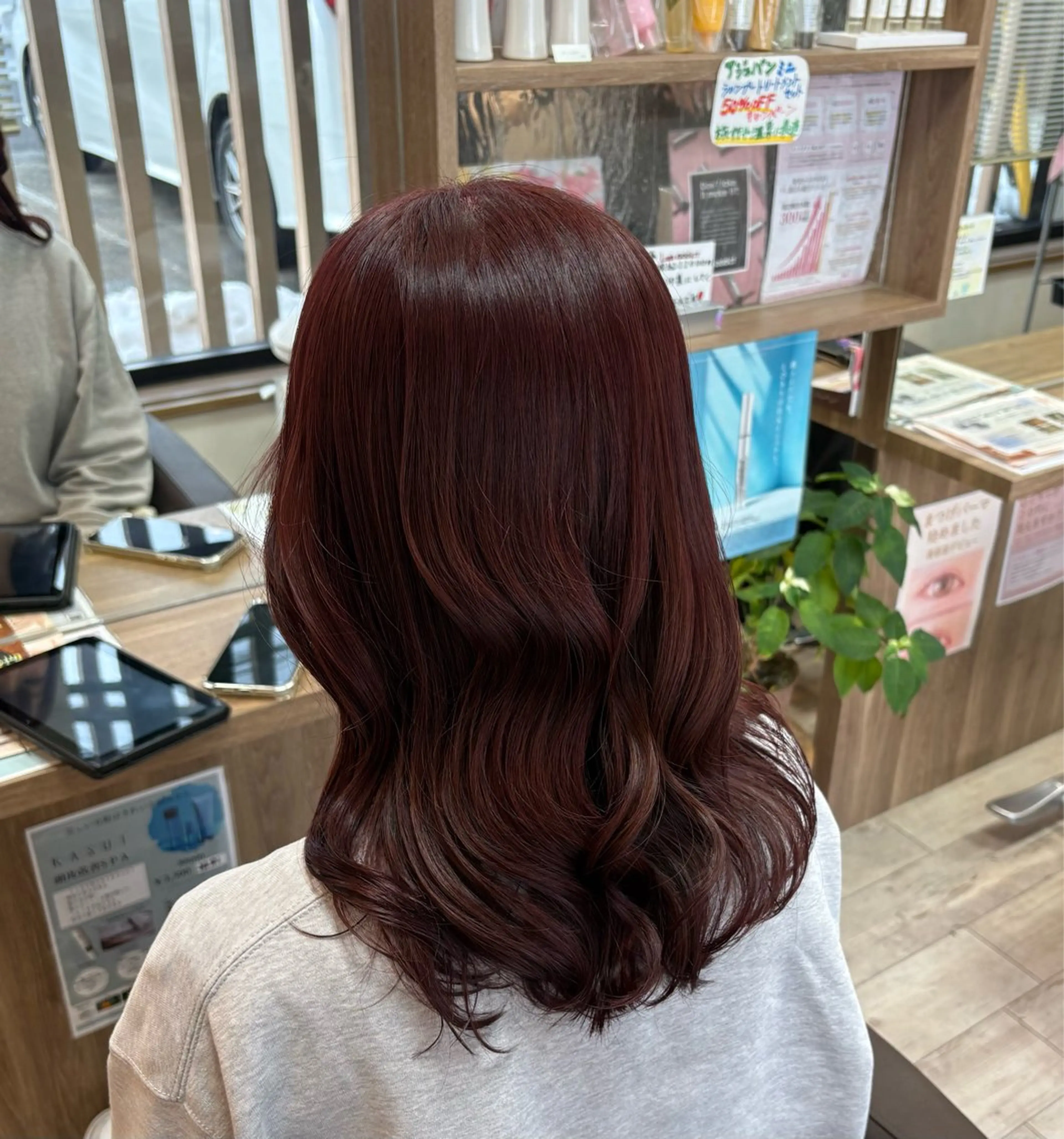 【ミニモ限定10％オフ】カット➕カラー✨【平日限定】の写真