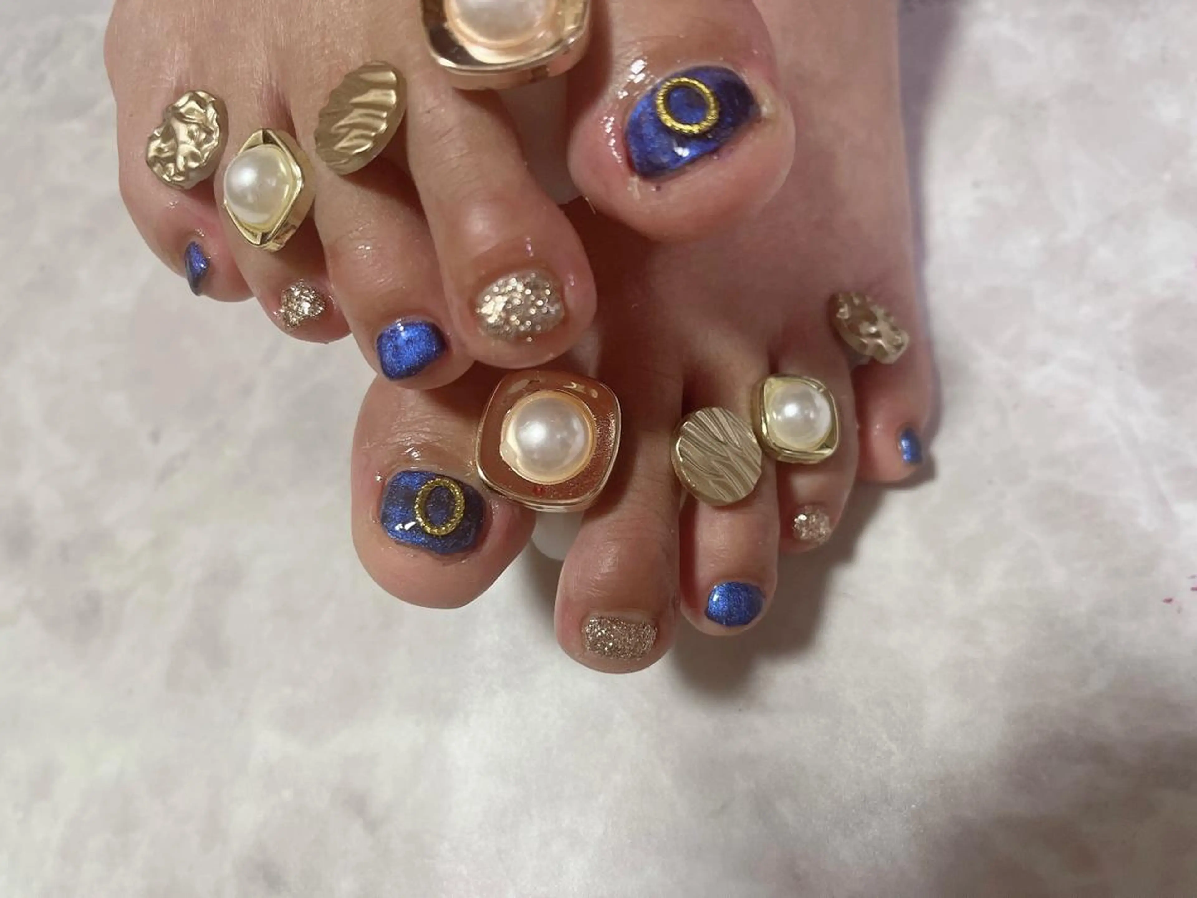 ネイル フットネイル ワンカラーネイル フットネイル Ruana Nailのネイルデザイン