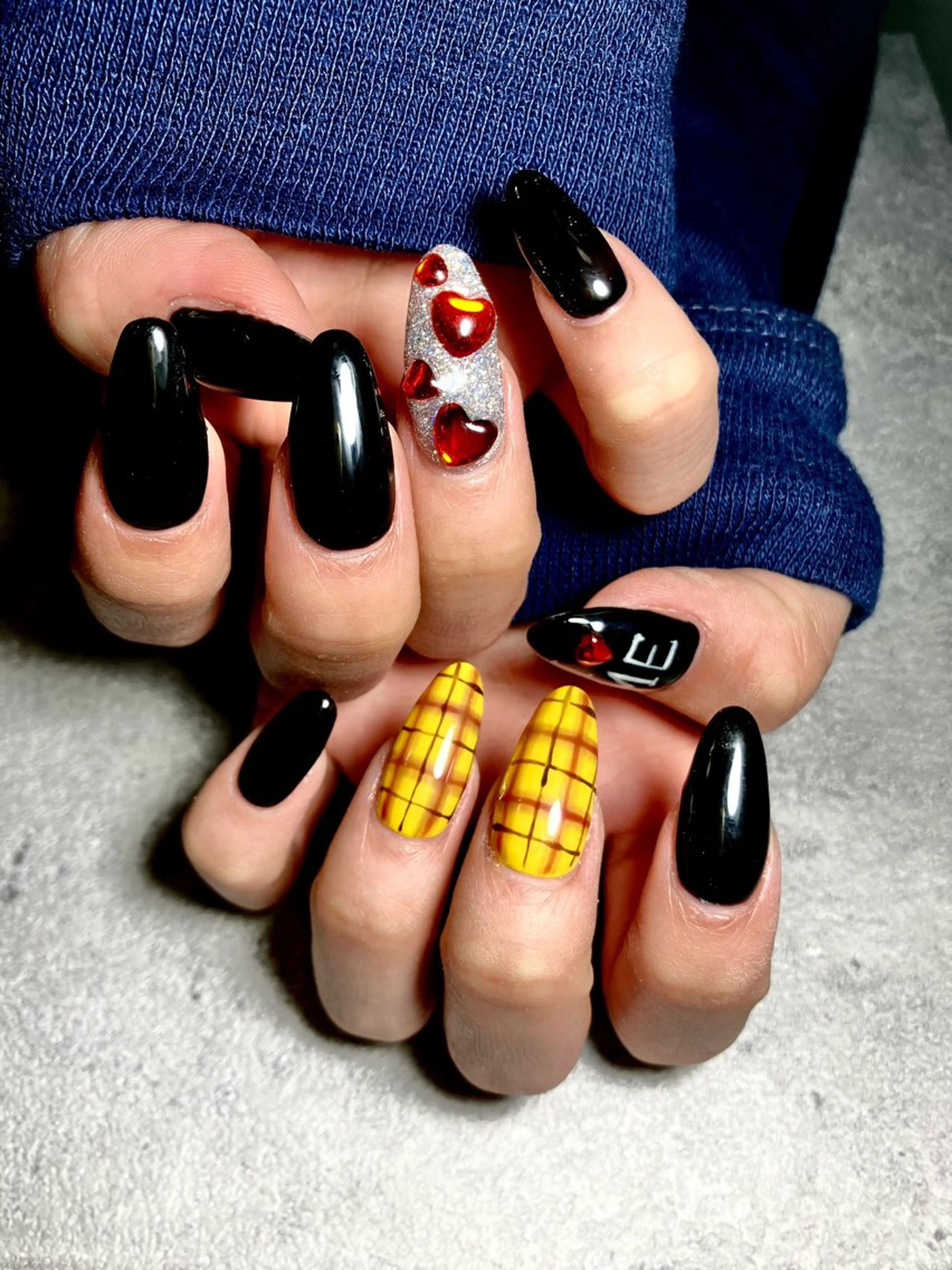 ネイル Liennail 持込デザインやり放題のネイルデザイン