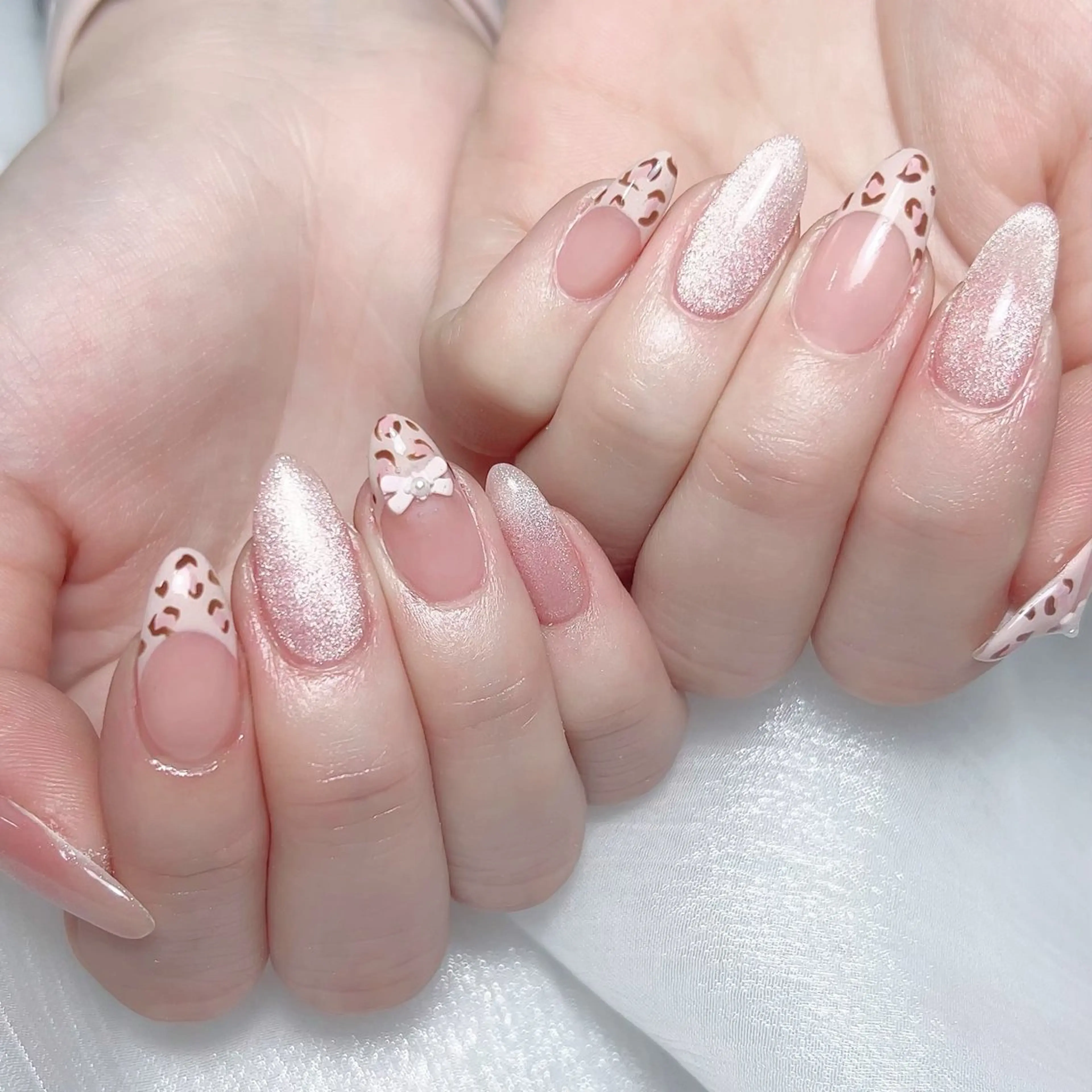 メンズ ネイル メンズ韓国風 アートネイル オーロラネイル ガーリー キラキラネイル Nail salon 木にいるのネイルデザイン