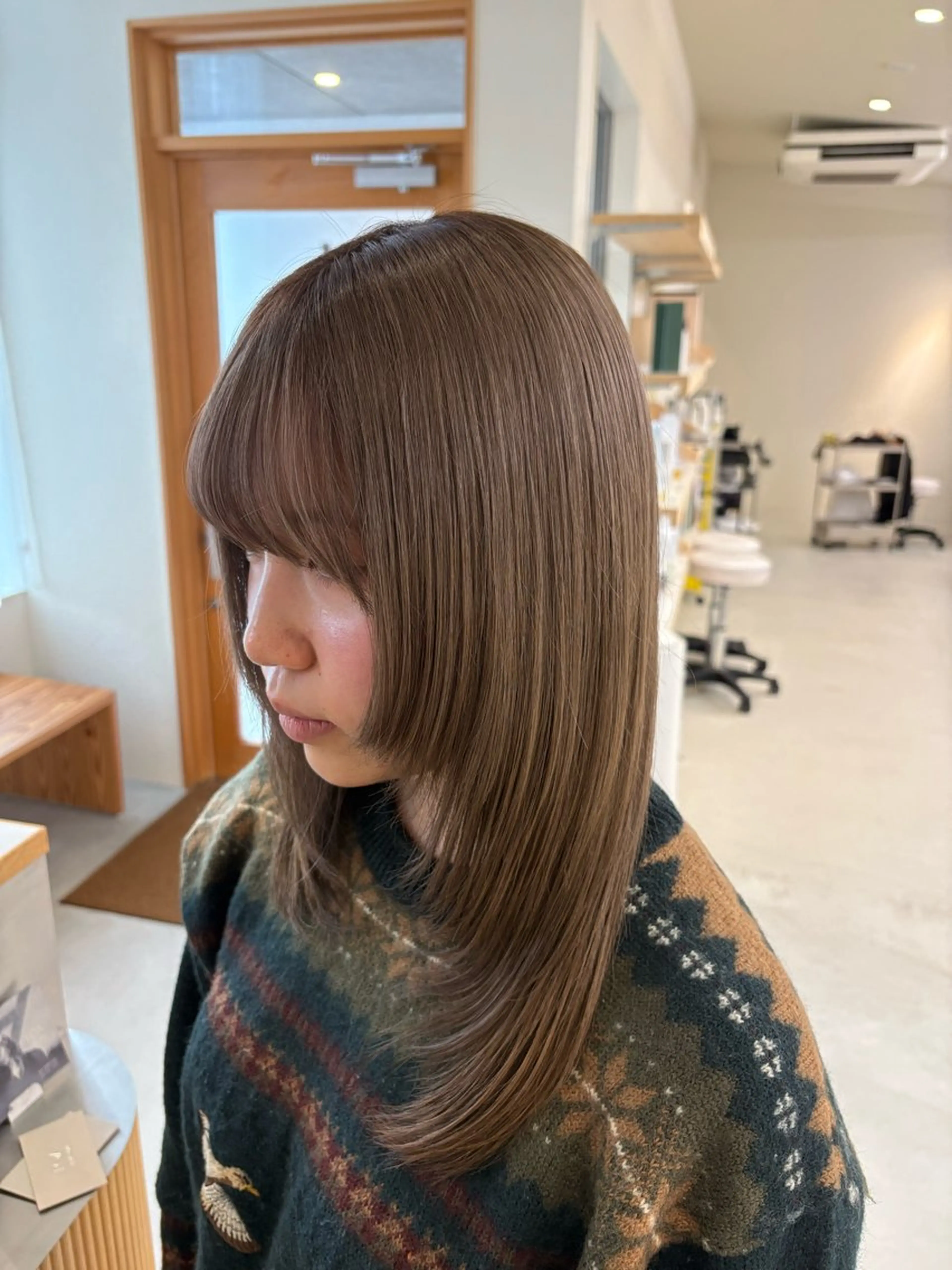 カラー 上野 桜果のヘアスタイル