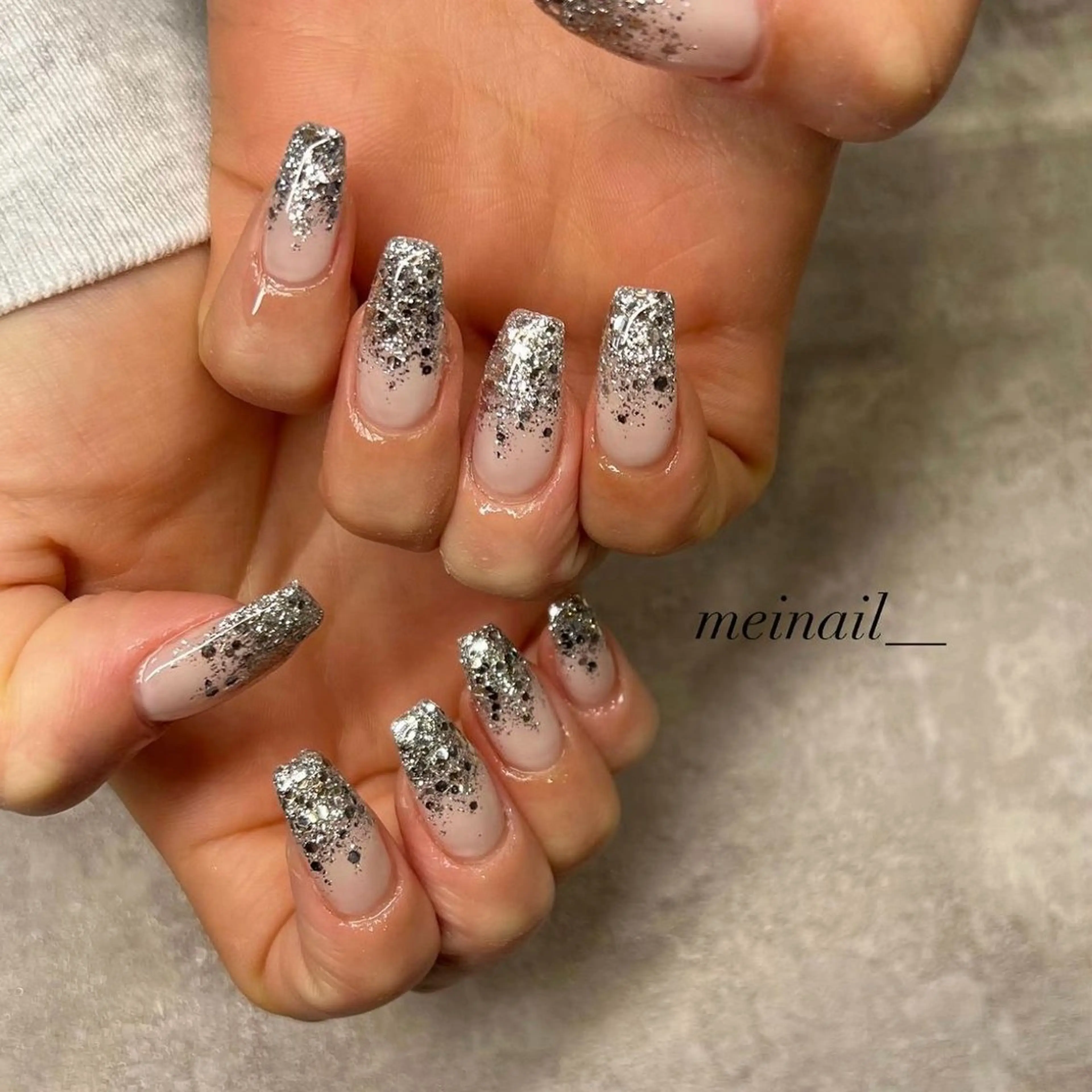 1カラーorラメグラデーション💅〈オフオン〉の写真