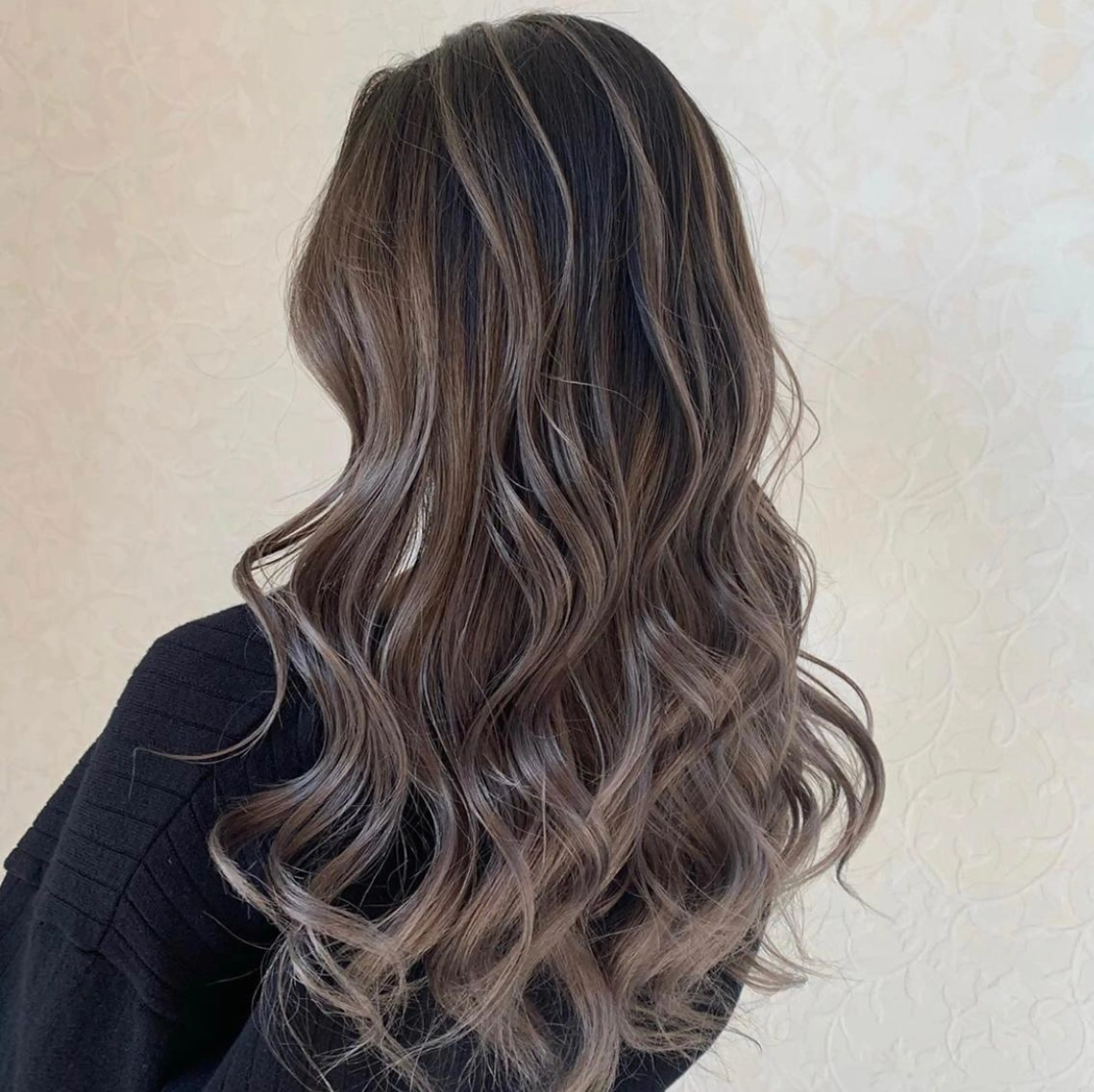 セミロング カラー トッチ 艶髪髪質改善のヘアスタイル