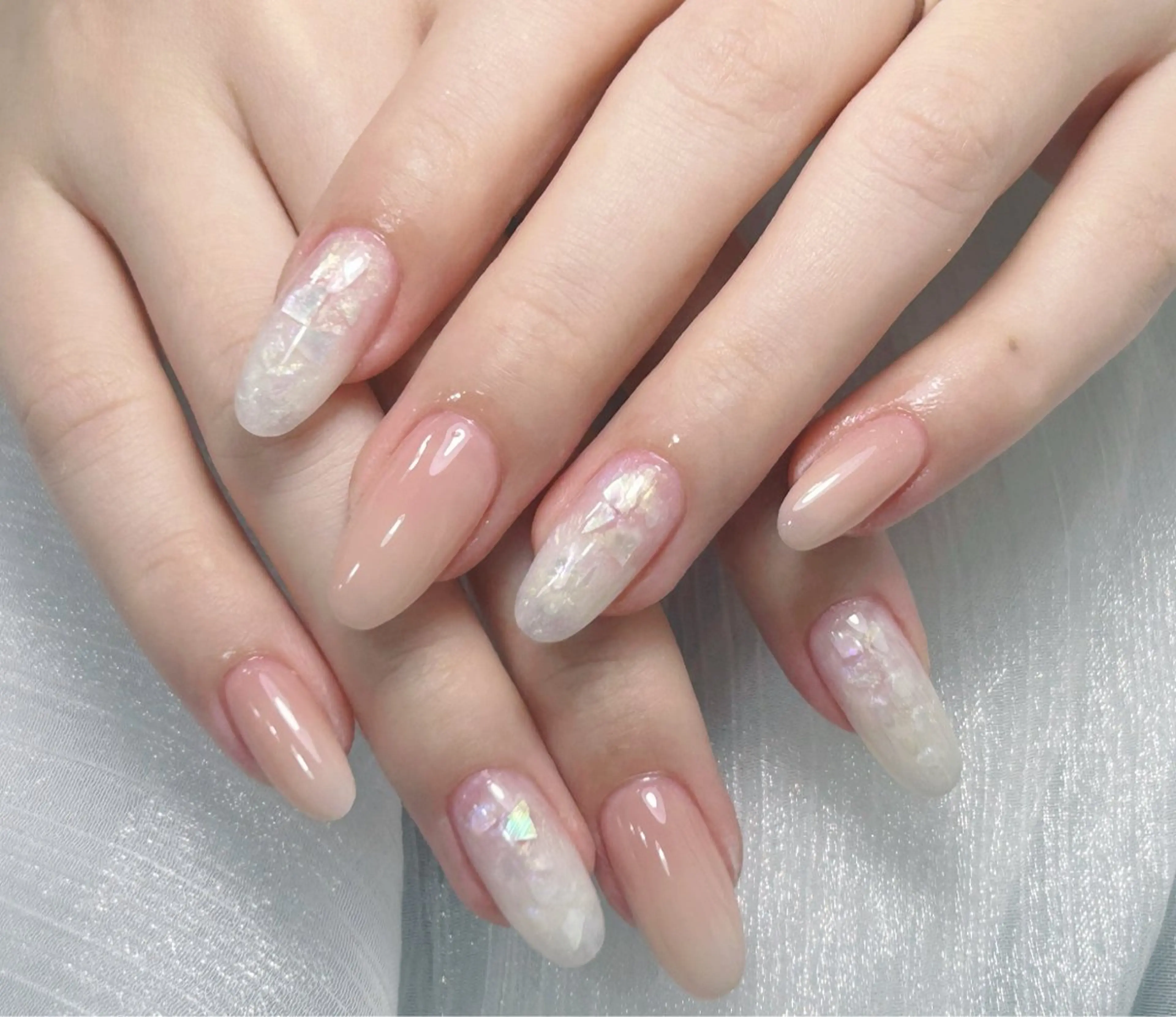 ネイル ハンドネイル MoonNail ユリ🌸のネイルデザイン