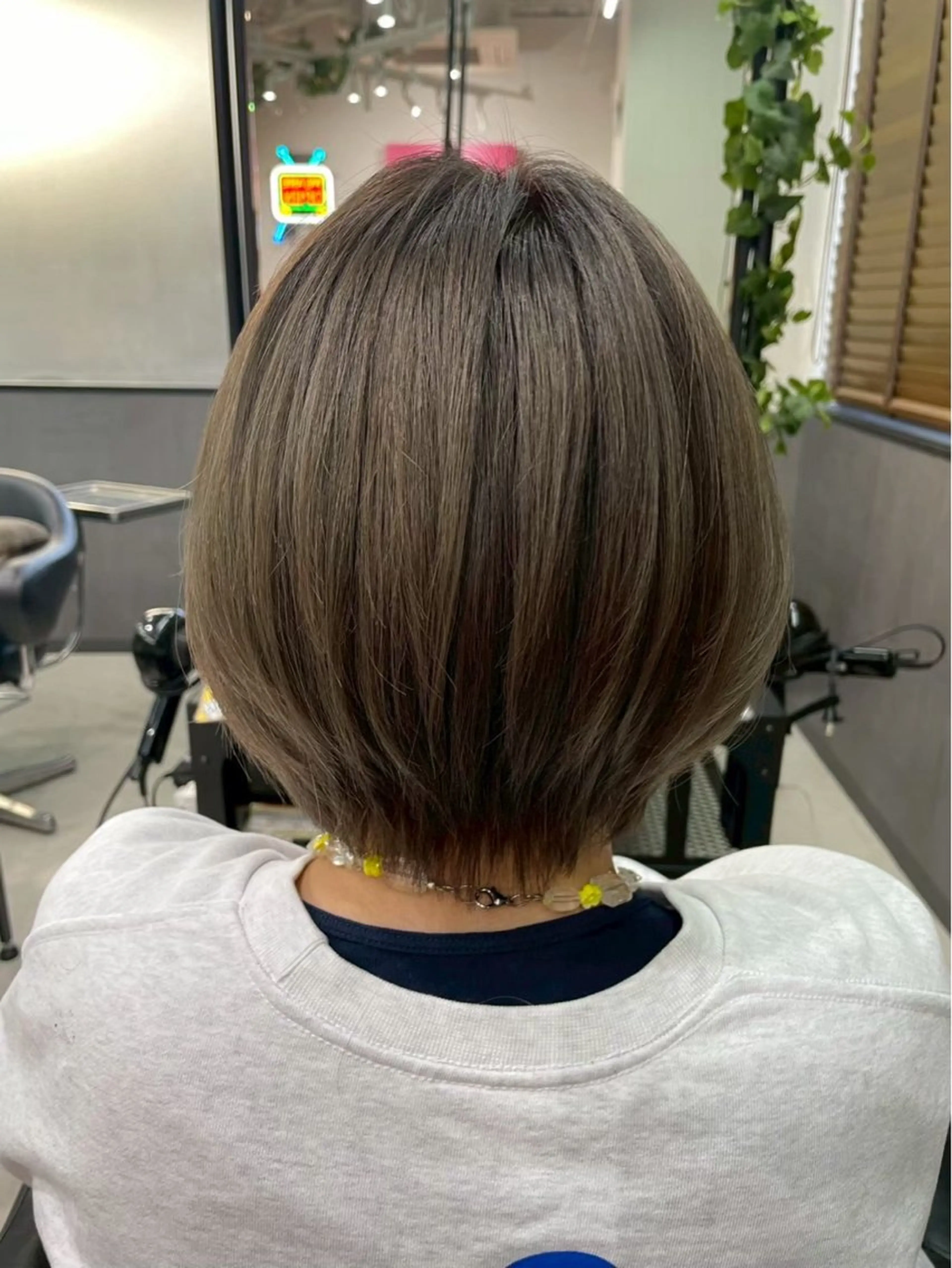 【根本が気になる方へ】カット＋根元リタッチカラー[白髪染め]🍀の写真